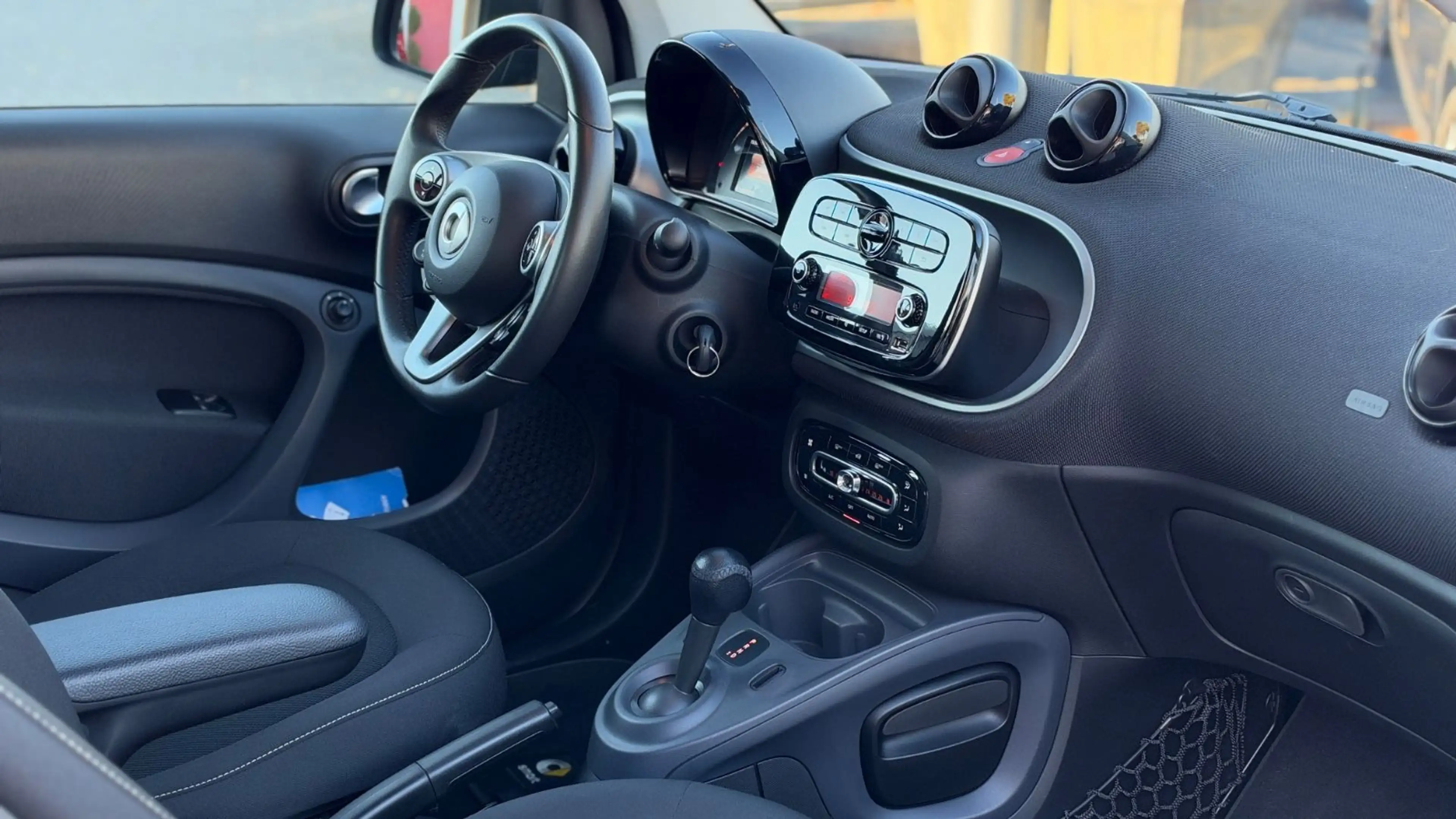 smart forTwo coupé 0.9 66kW — photo 15