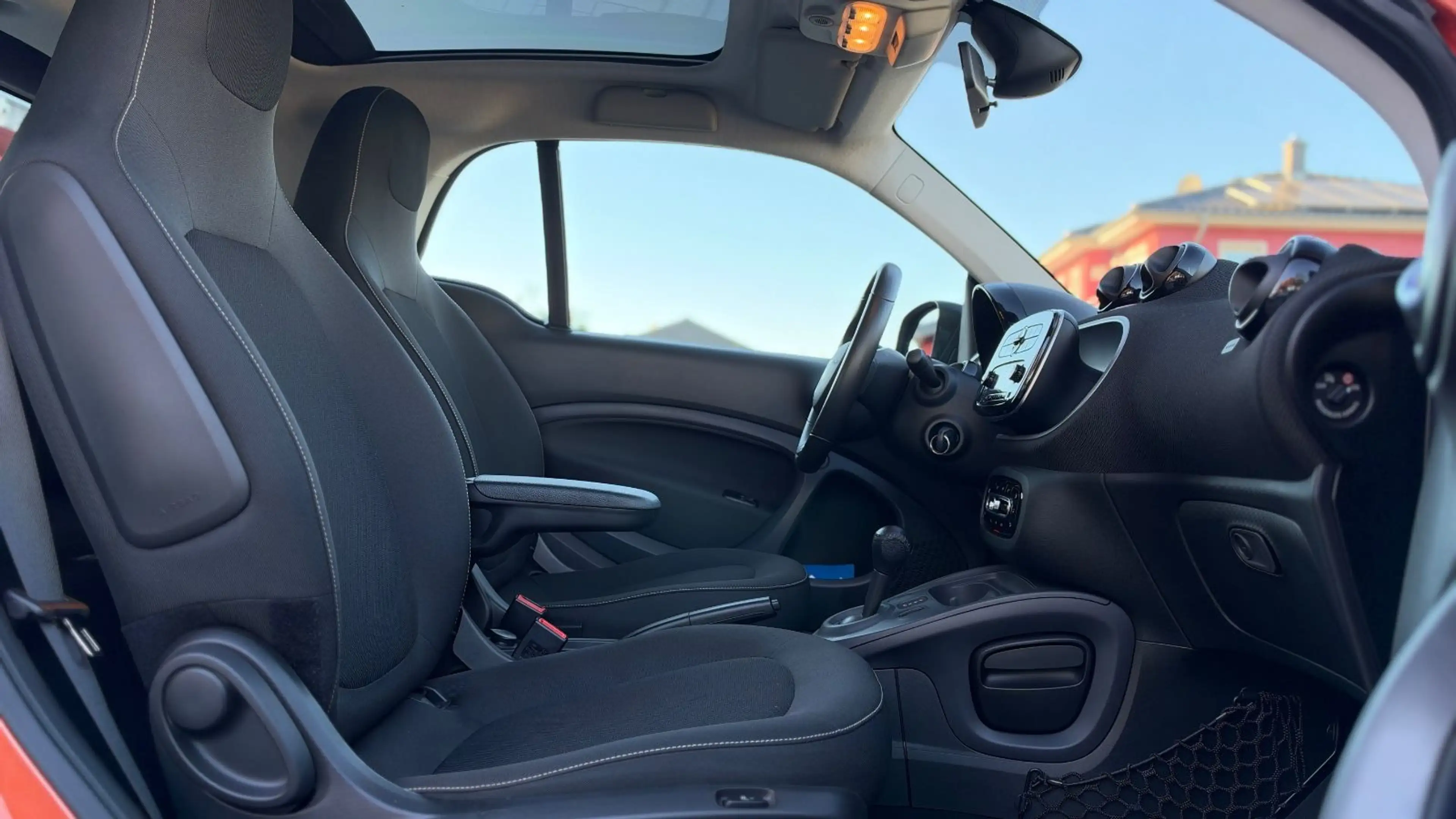 smart forTwo coupé 0.9 66kW — photo 14