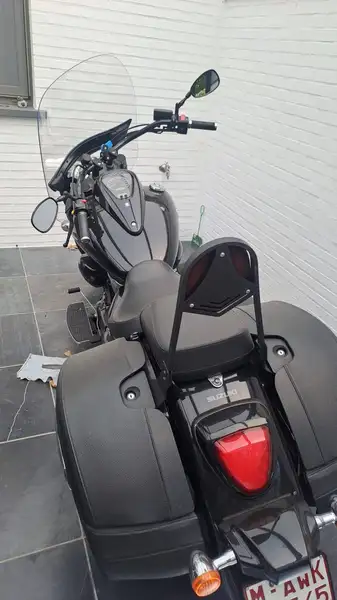 Suzuki Intruder 1500 - foto 5