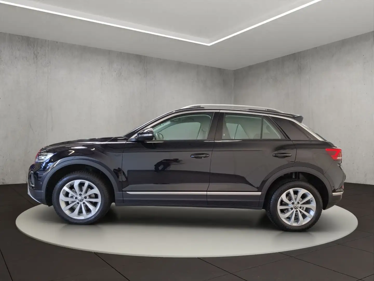 Volkswagen T-Roc Style 1.5 l TSI OPF 110 kW (150 PS ) 7-Gan Schwarz - 2