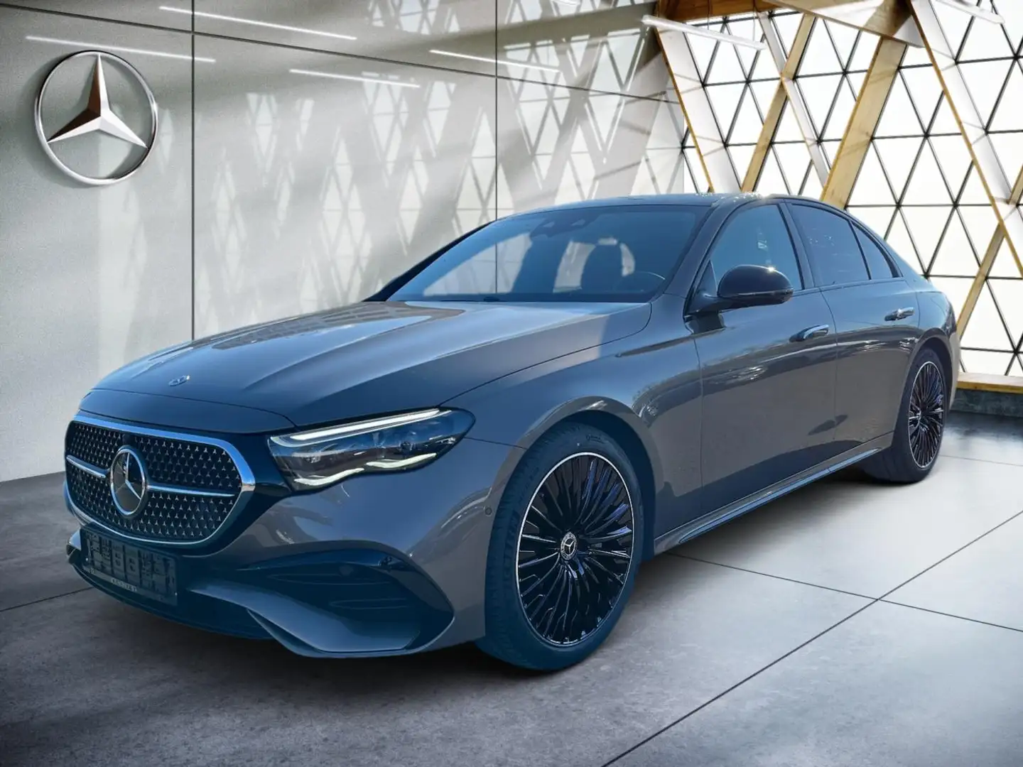 Mercedes-Benz E 200 AMG Pano*Night*Memory*360°LEDdigi*LenkHzg* Maro - 2