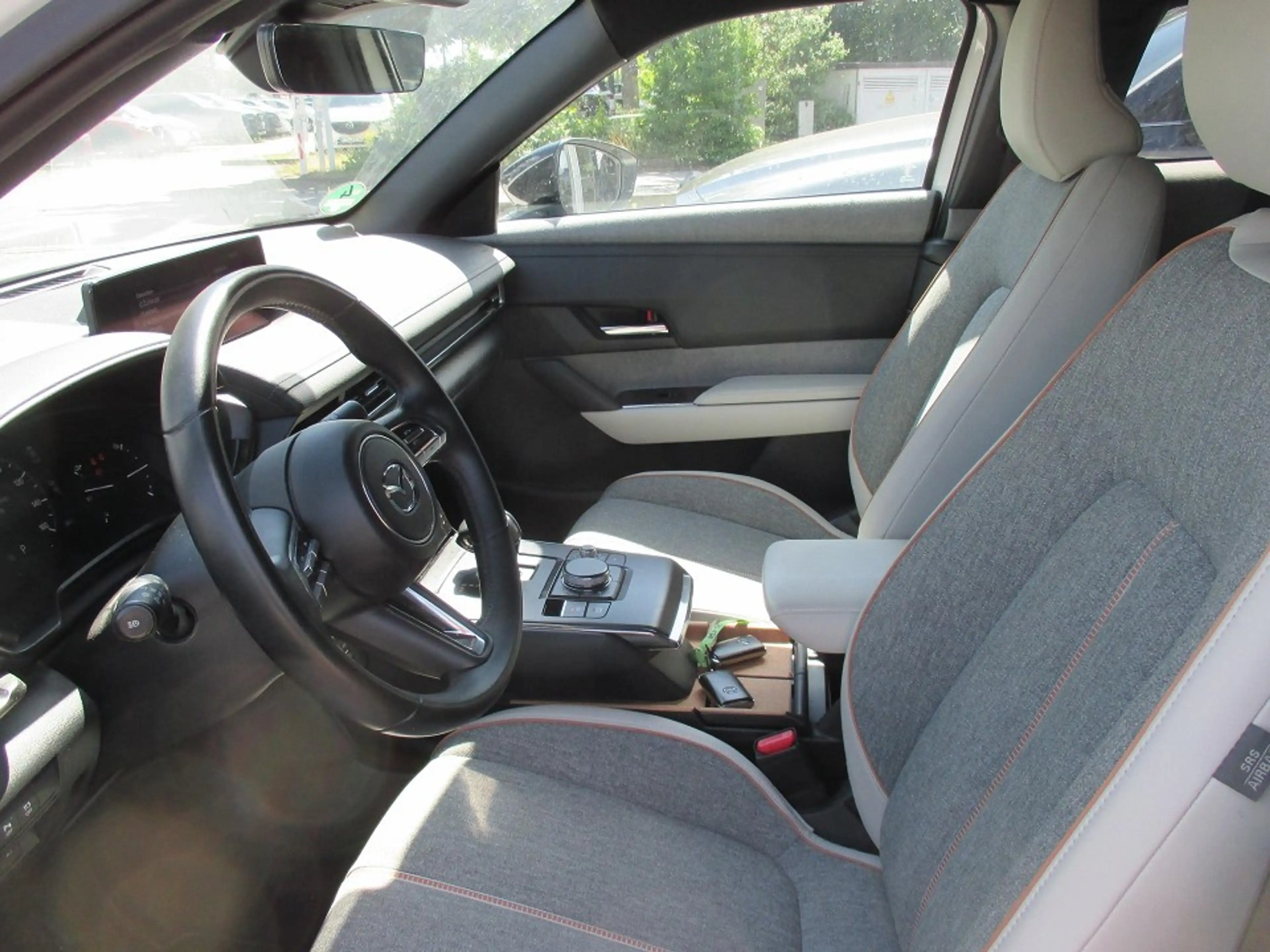 Mazda MX-30 2022 L e-SKYACTIV EV ADVANTAGE MC — photo 10