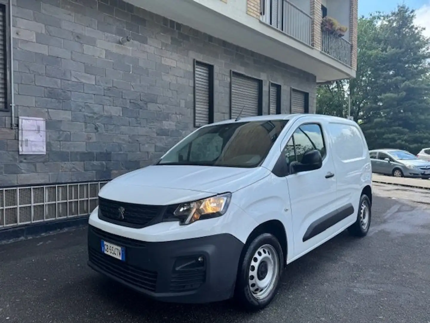 Peugeot Partner L1 BlueHDi 3 posti  Premium Cambio Automatico Alb - 1