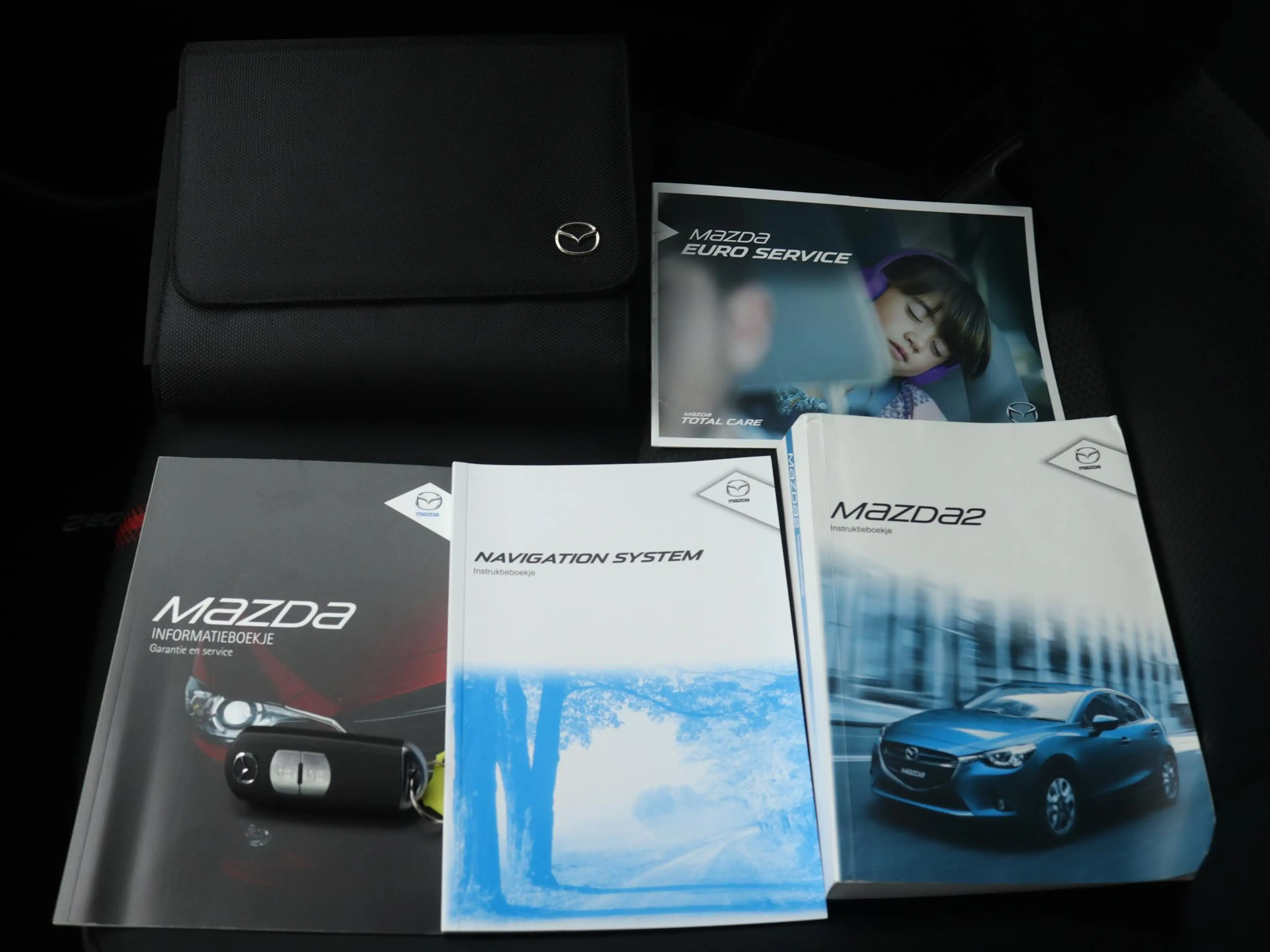 Mazda 2 1.5 SkyActiv-G GT-M automaat : dealer onderhouden — photo 35