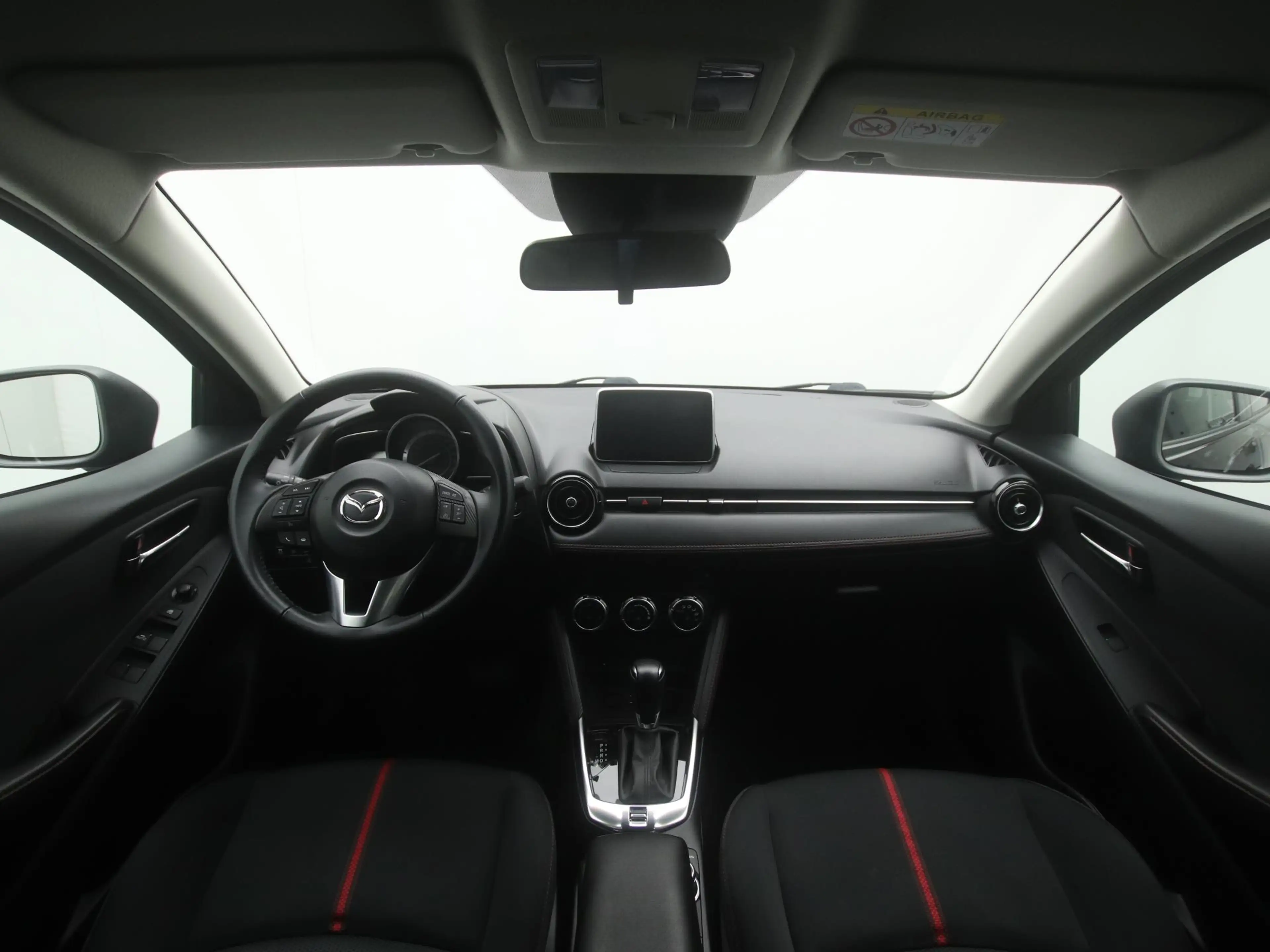 Mazda 2 1.5 SkyActiv-G GT-M automaat : dealer onderhouden — photo 19