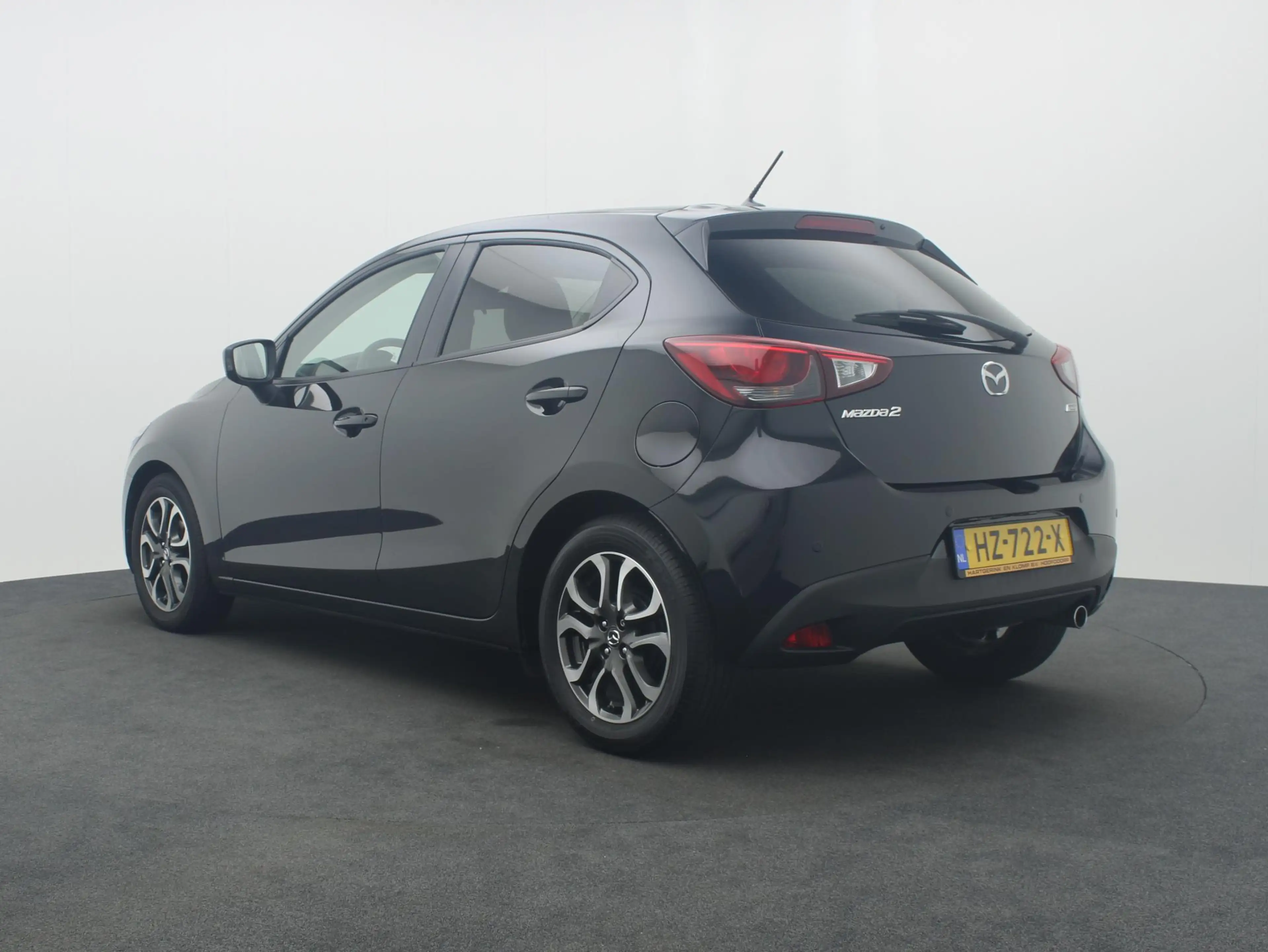 Mazda 2 1.5 SkyActiv-G GT-M automaat : dealer onderhouden — photo 3
