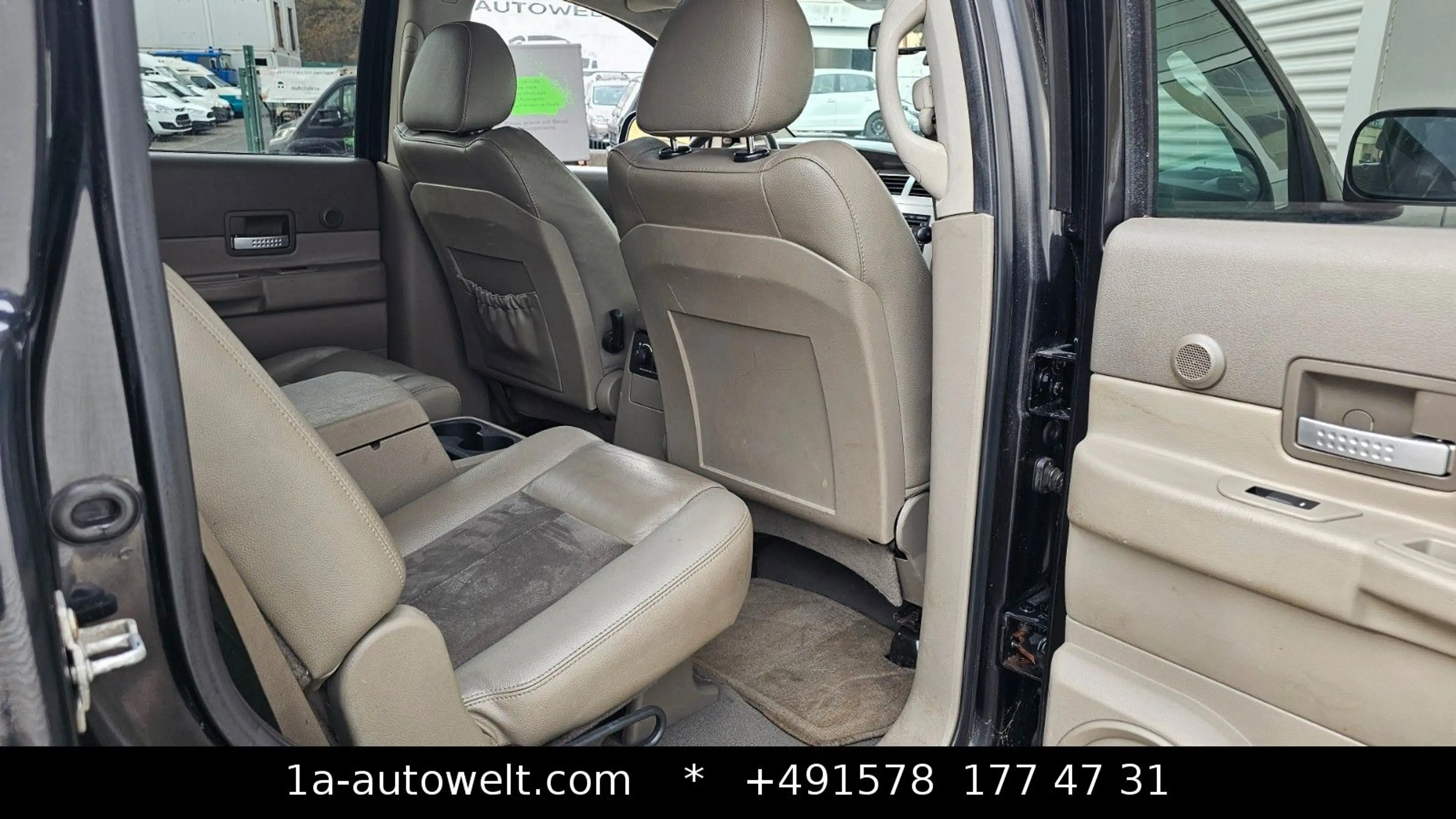 Dodge Durango 5,7 HEMI LPG AUT.7-Sizte Leder Navi AHK — photo 12