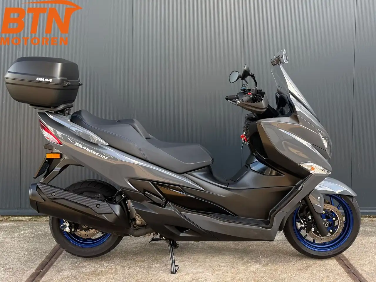 Suzuki Burgman 400
