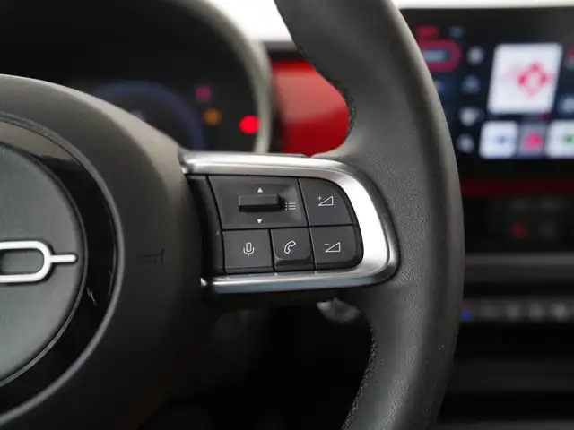 Fiat 600e view 10