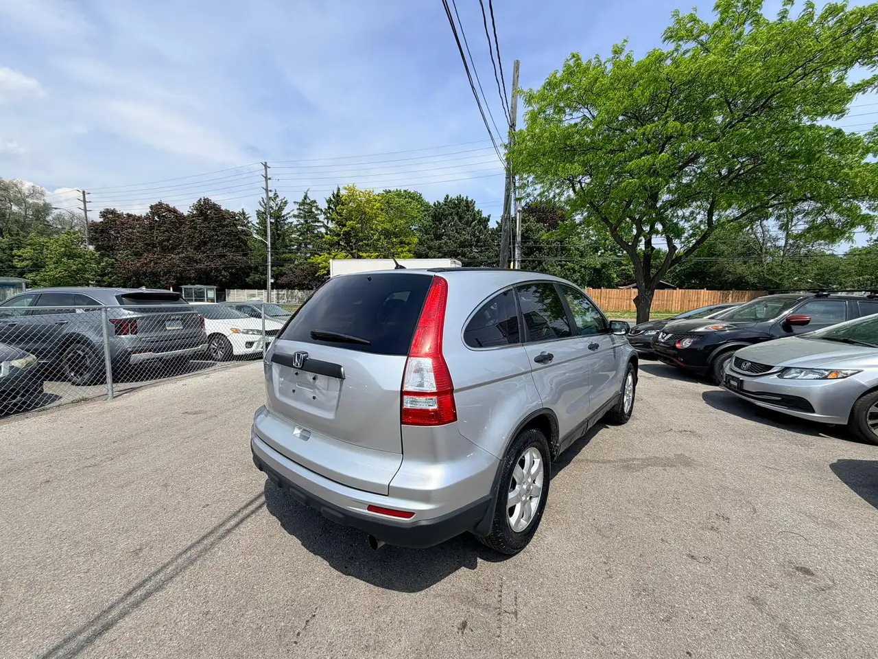 Honda CR-V photo Honda CR-V