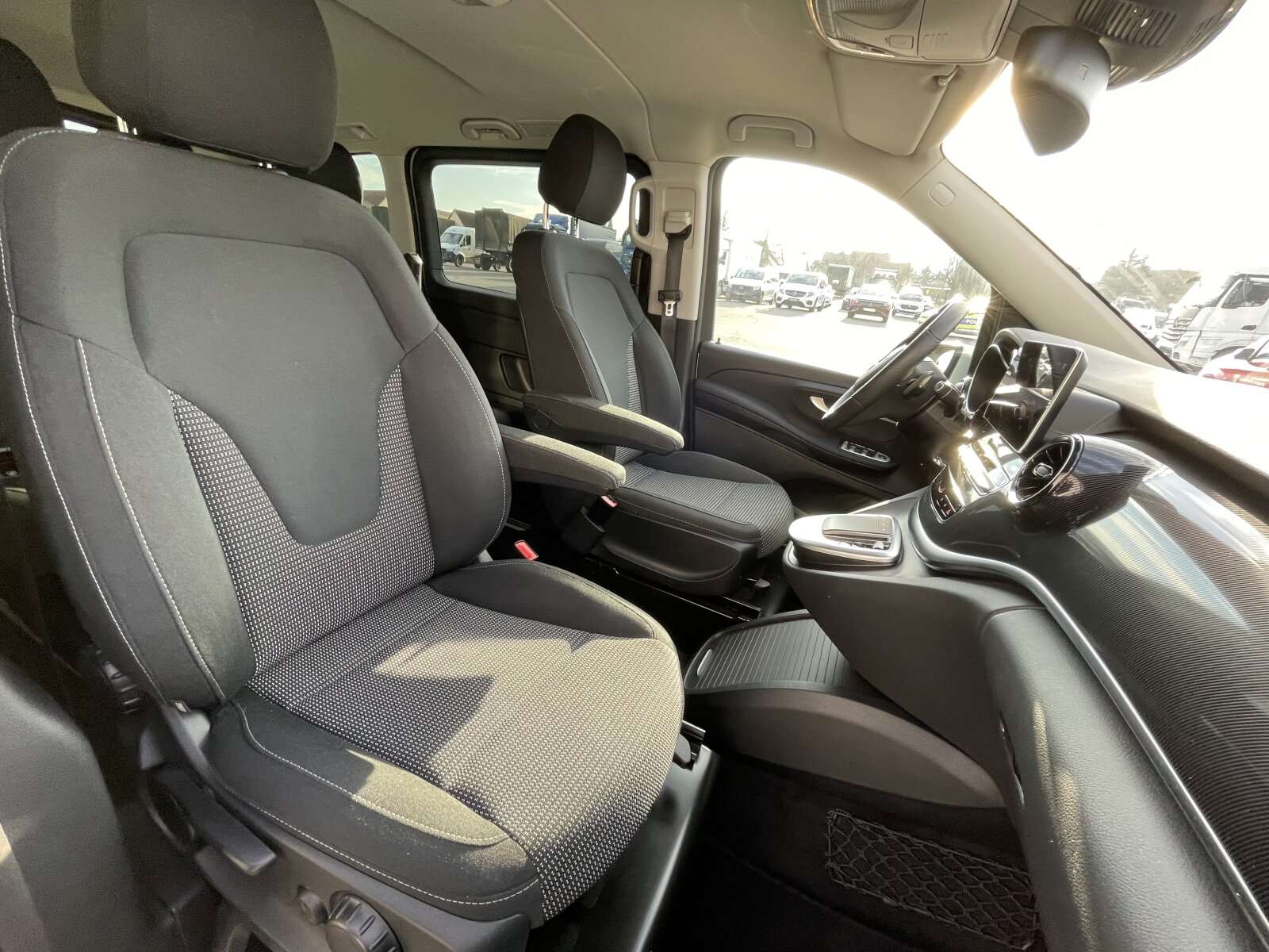 Mercedes-Benz V 250