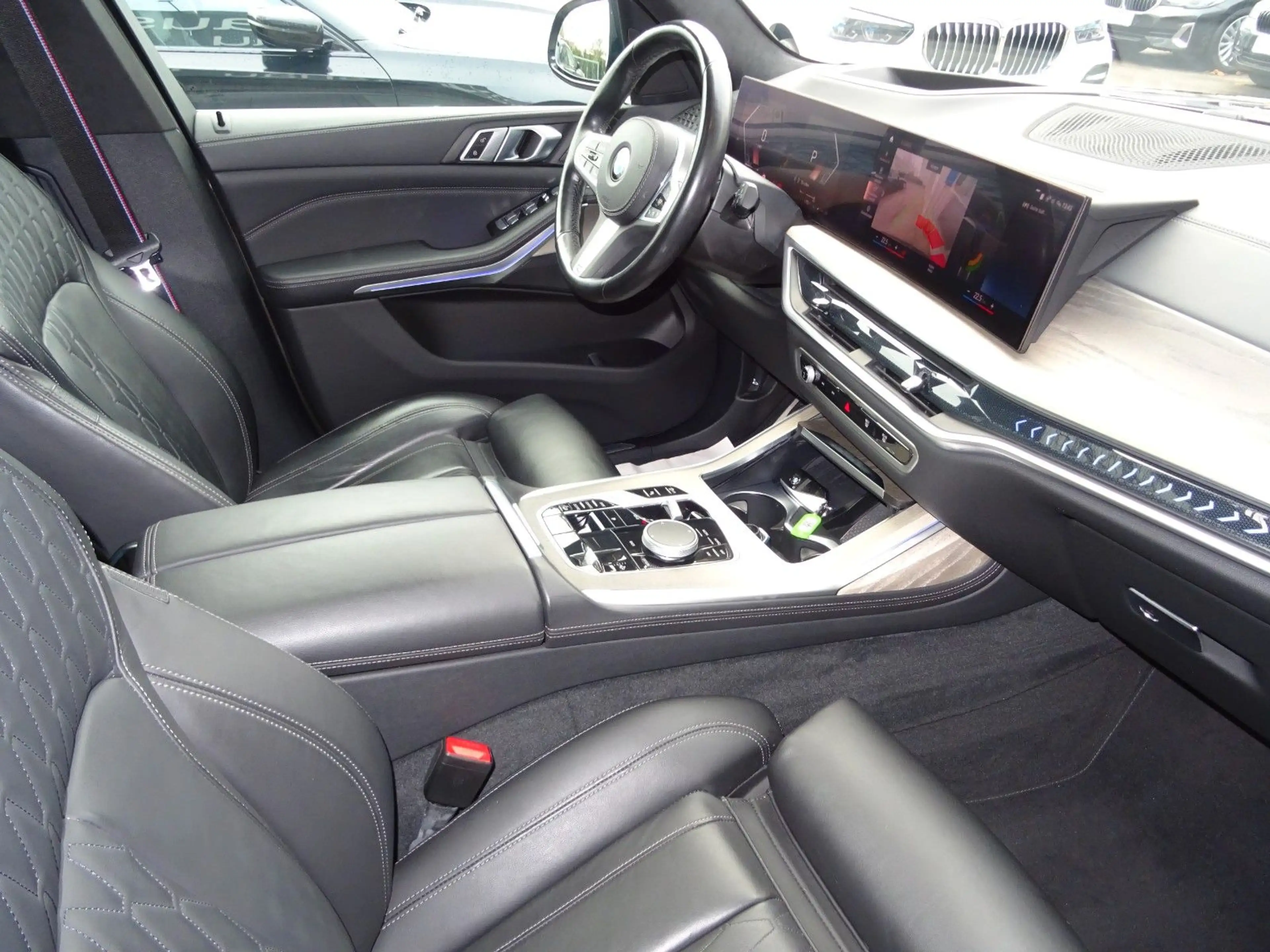 BMW X7 xDrive40d LCI M Sportpaket Pro 7-Sitze Iconic — photo 8
