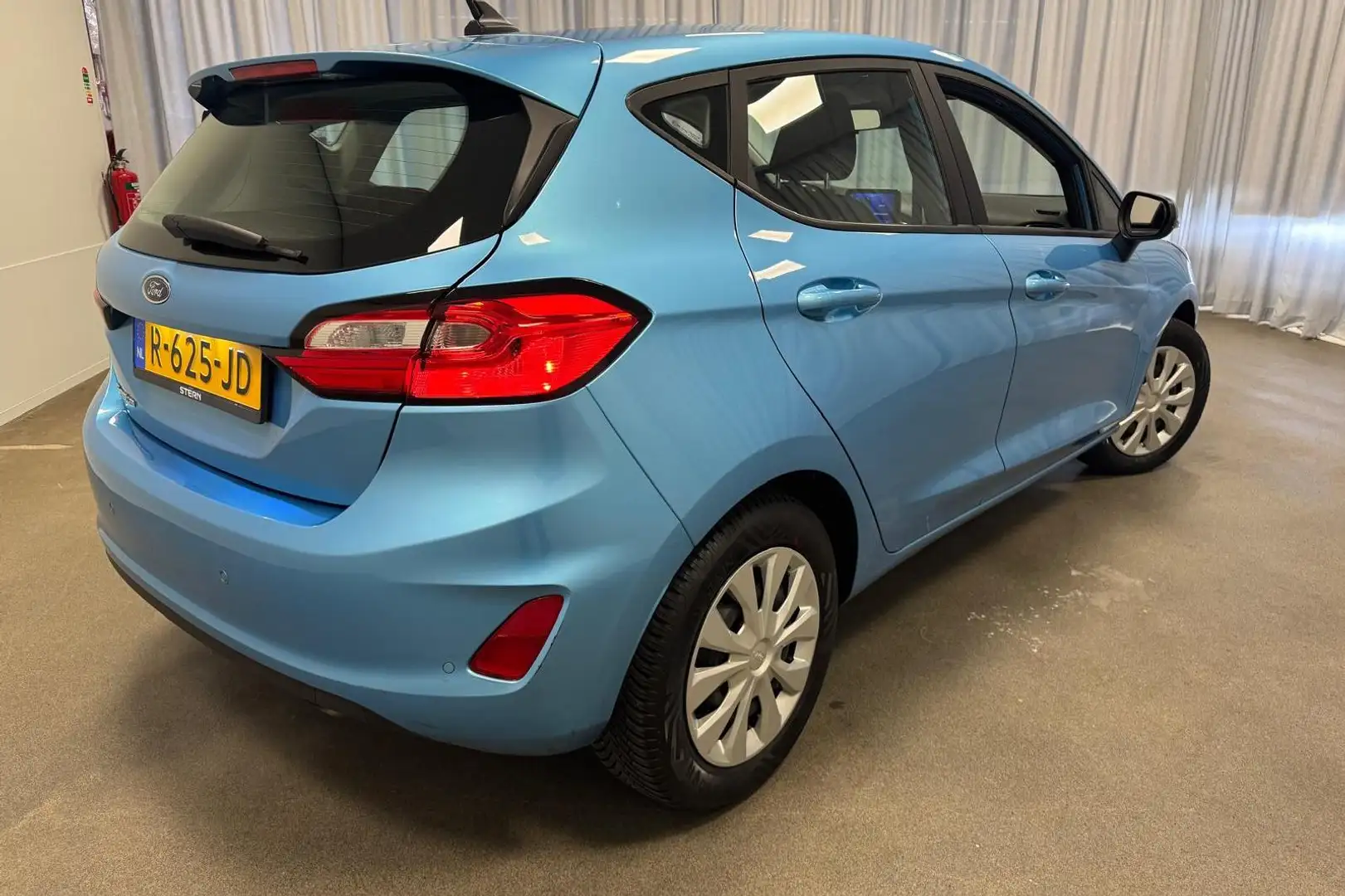 Ford Fiesta 1.1 Connected | Navi | Draadloos laden | Car Play Bleu - 2