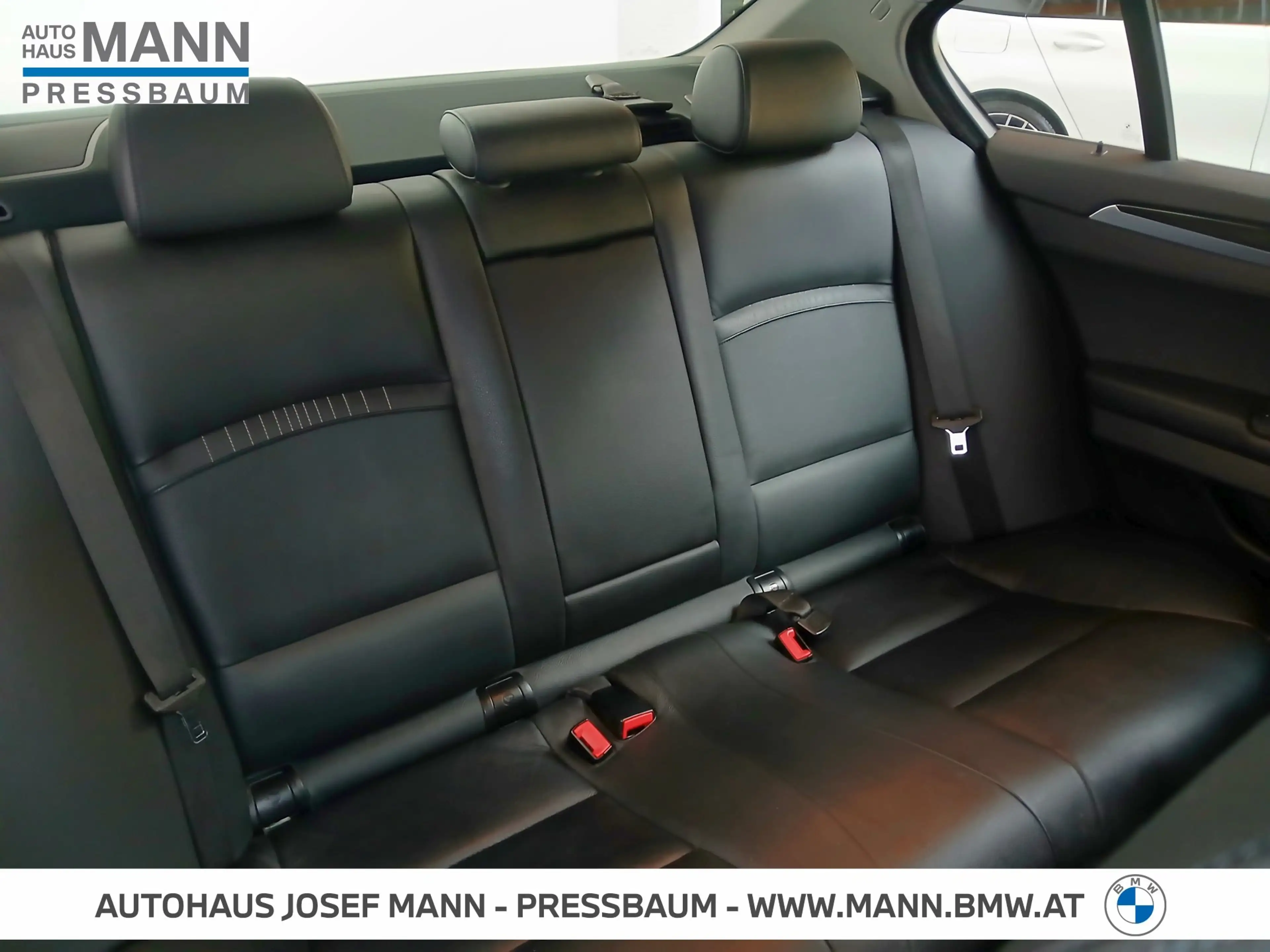 BMW 528 i xDrive — photo 7