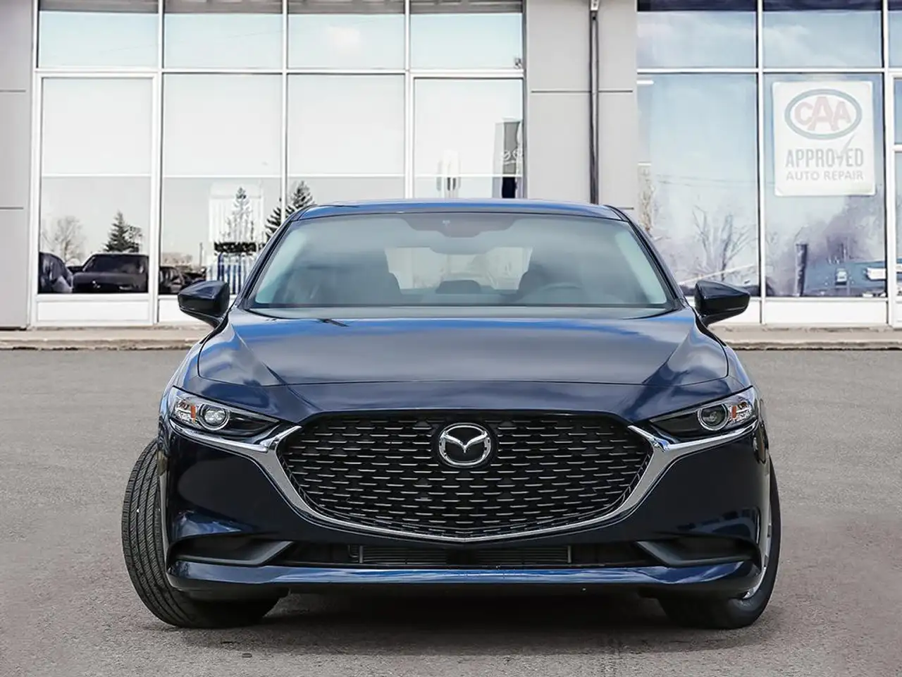 Mazda 3 снимка Mazda 3
