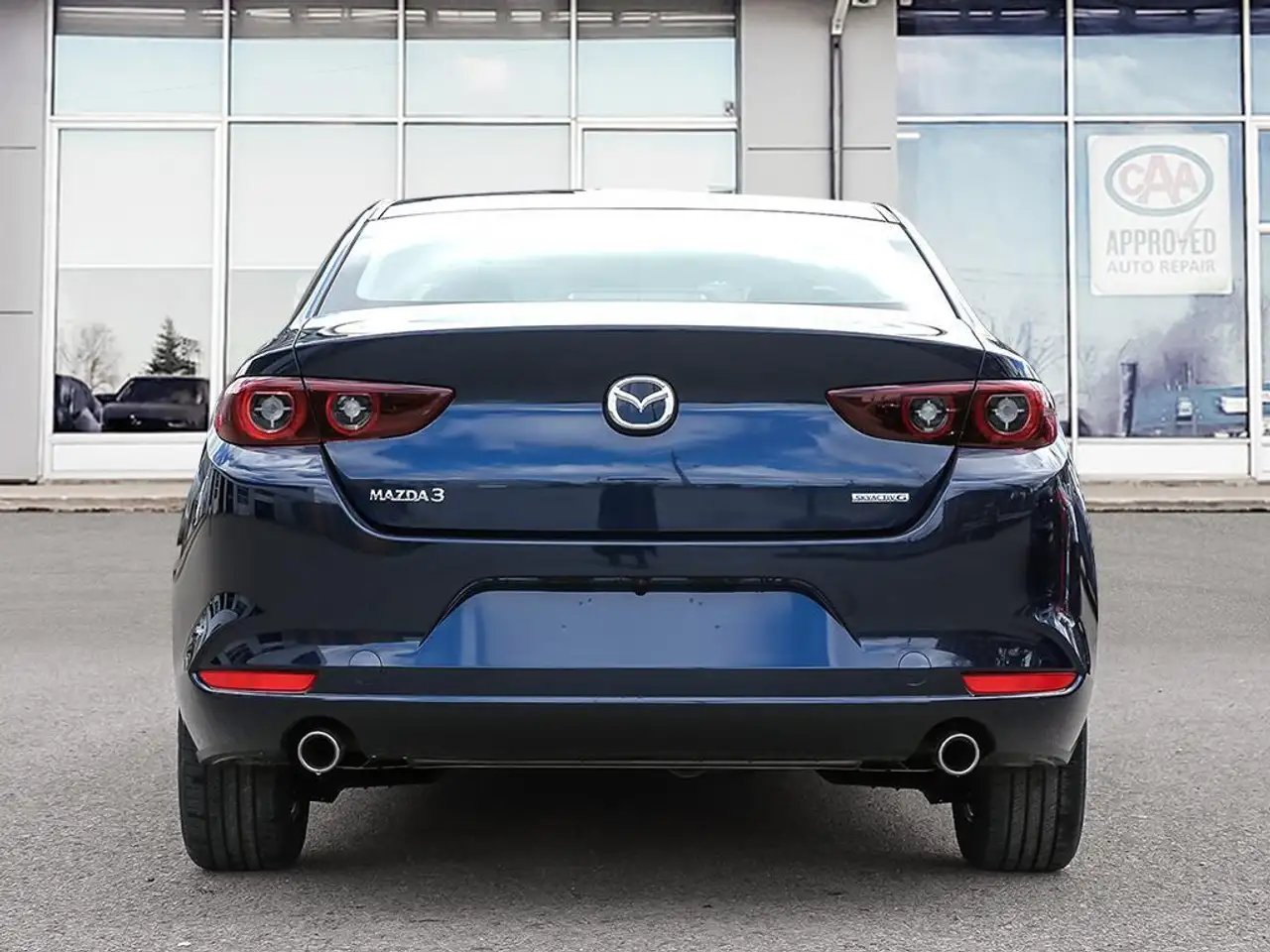 Mazda 3 снимка Mazda 3