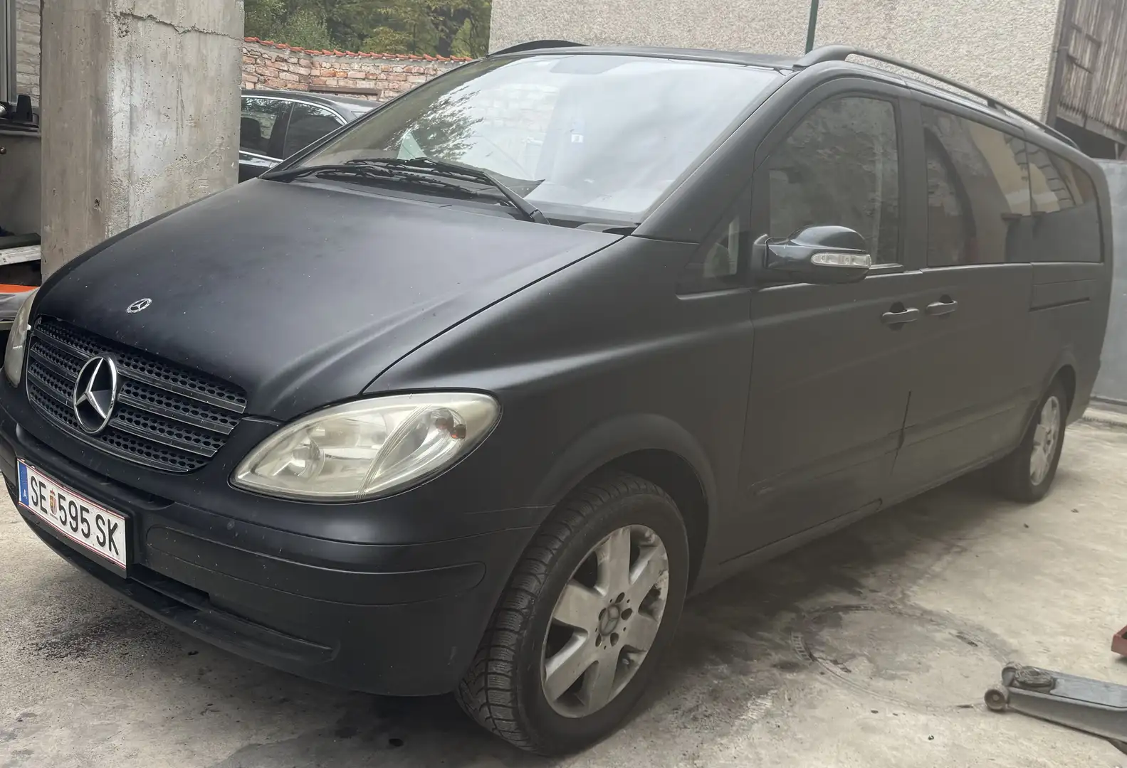 Mercedes-Benz Viano 2.2 CDI extralang Ambiente Schwarz - 1