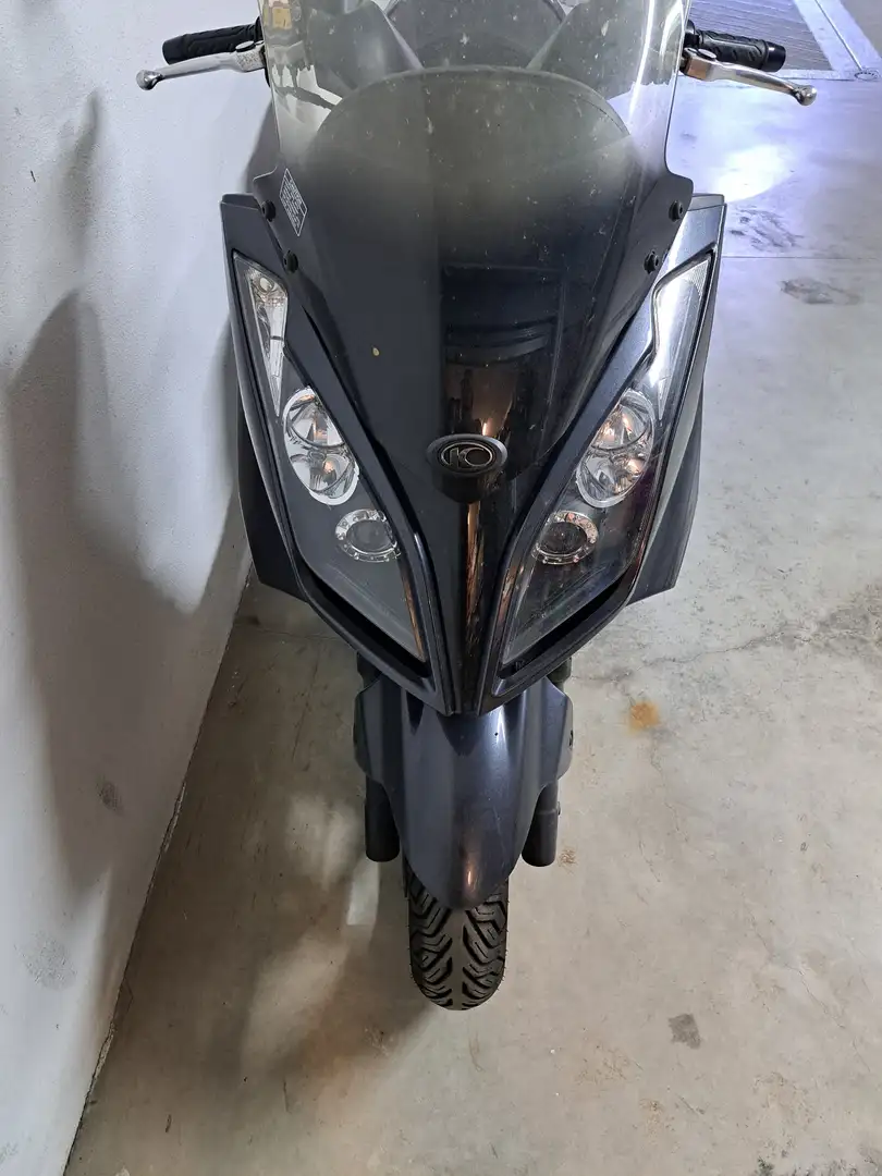 Kymco Downtown 300i Šedá - 2