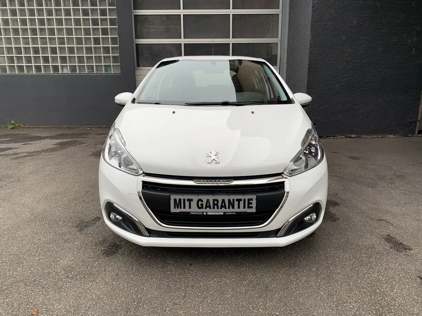 Peugeot 208 208 1.2 PureTech 82 Active *SHZ*PDC*Tempomat* - 2