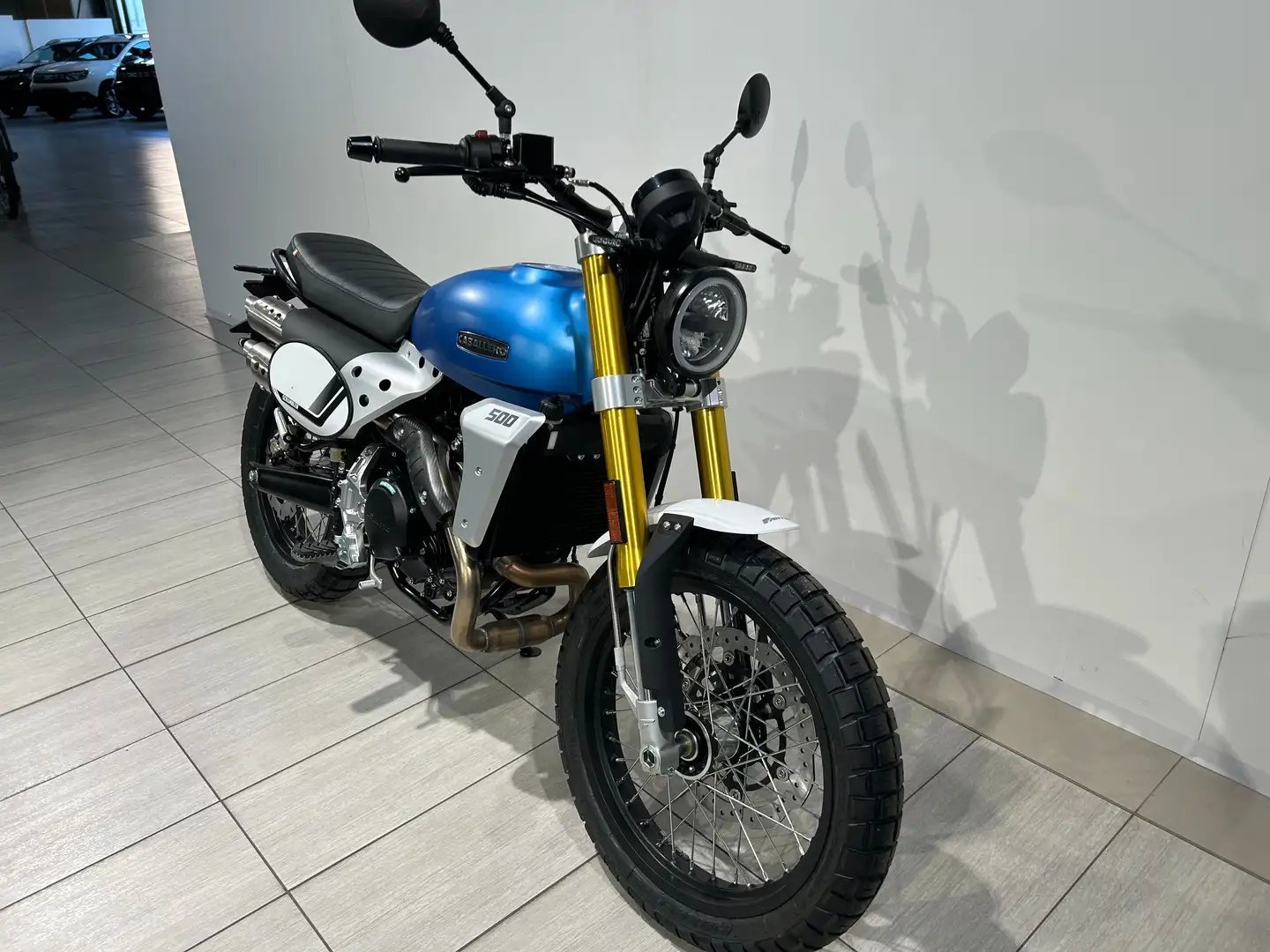 Fantic Caballero 500 Fantic Motor Caballero 500 SCRAMBLER in Promozione Bleu - 2