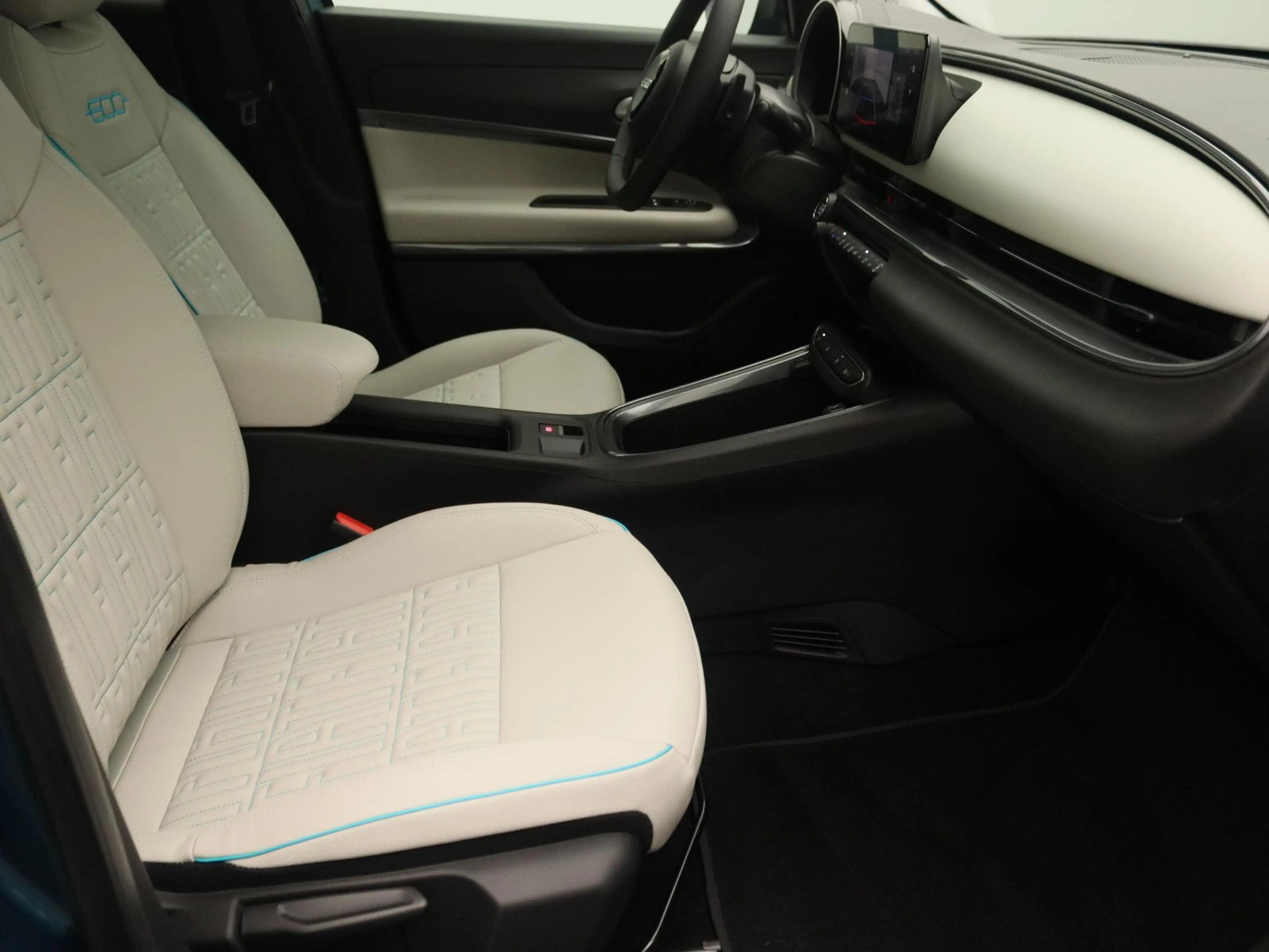 Fiat 600 1.2 Hybrid 136cv DCT La Prima — photo 15