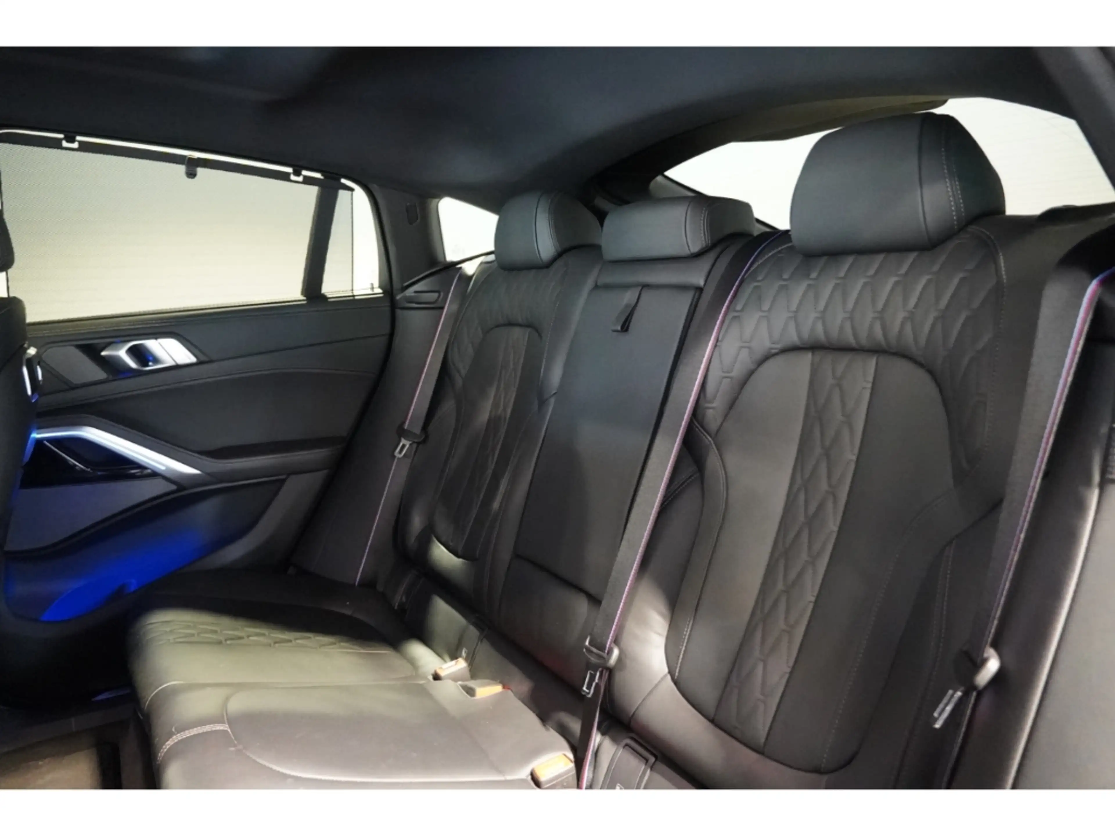 BMW X6 40d M-Sport Pano-Sky Massage Memo AHK H&K HUD — photo 12