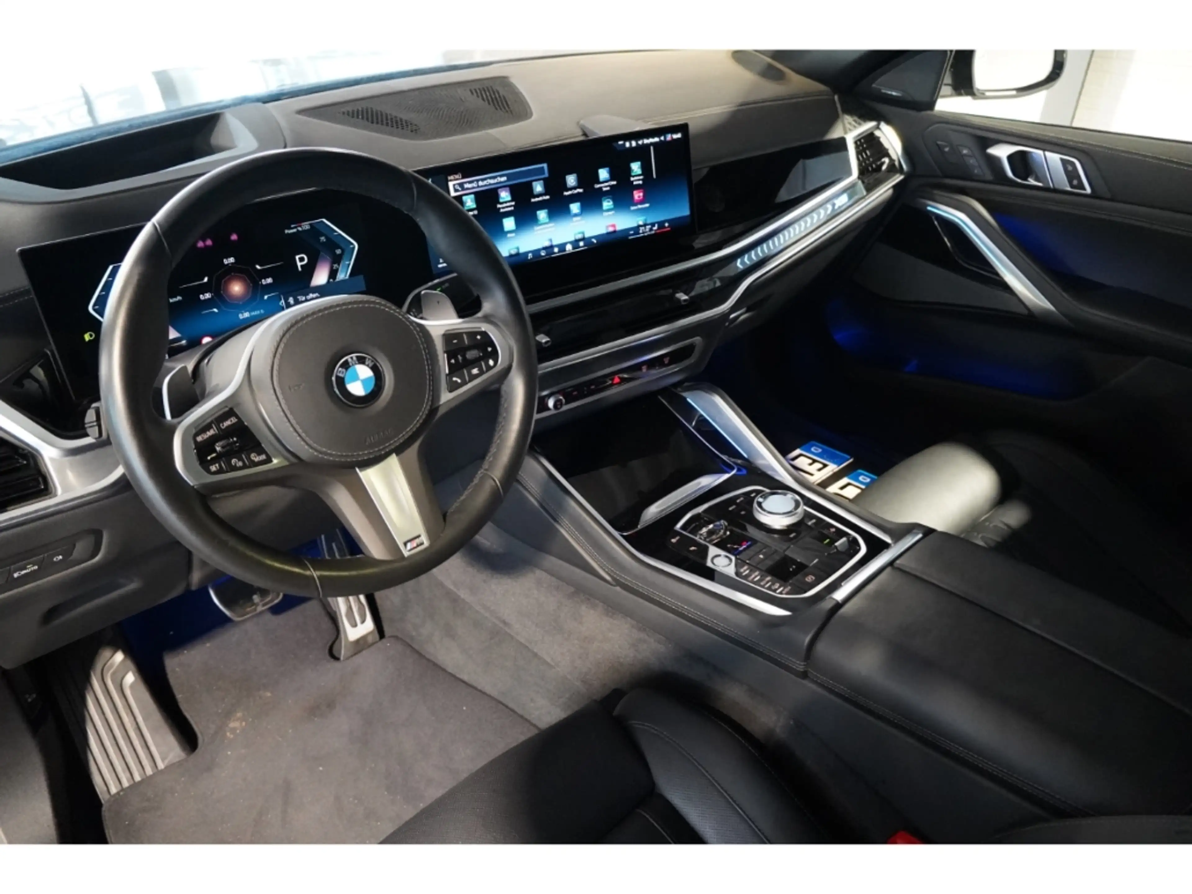BMW X6 40d M-Sport Pano-Sky Massage Memo AHK H&K HUD — photo 10