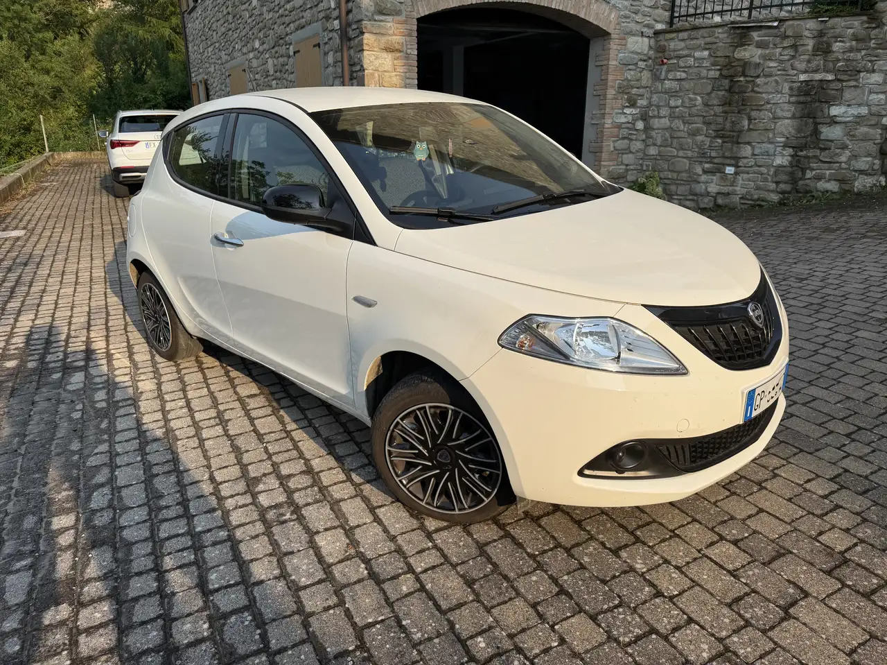 Lancia Ypsilon