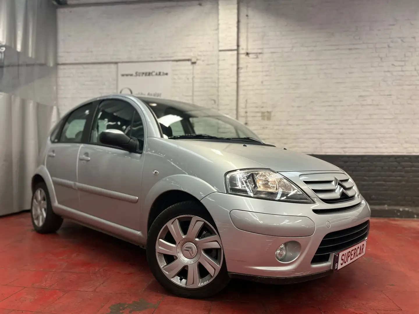 Citroen C3 C3 1.6i Exclusive * A/C * CAPT ARR * 182 X 42 * Silber - 1