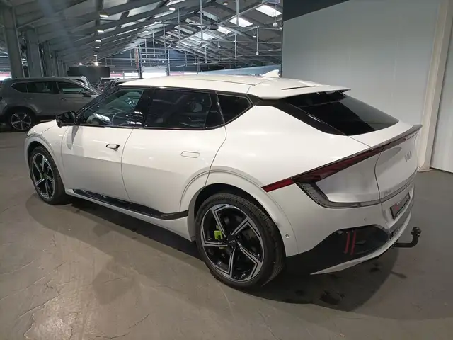 Kia Ev6 view 4