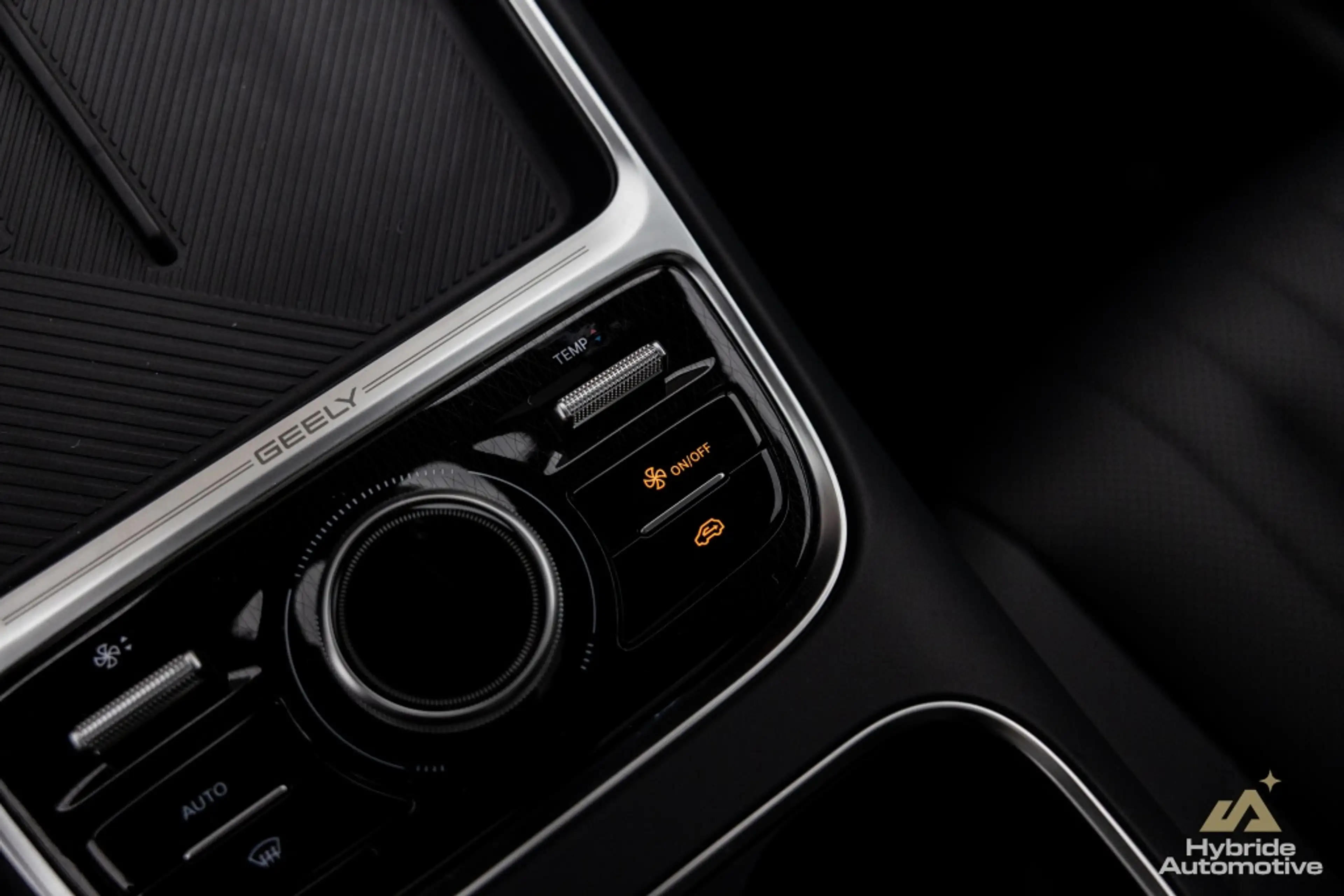 Geely Starray EM-i 1.5 Max+ | Massage | 360 CAM | Pano | Memory | — photo 41