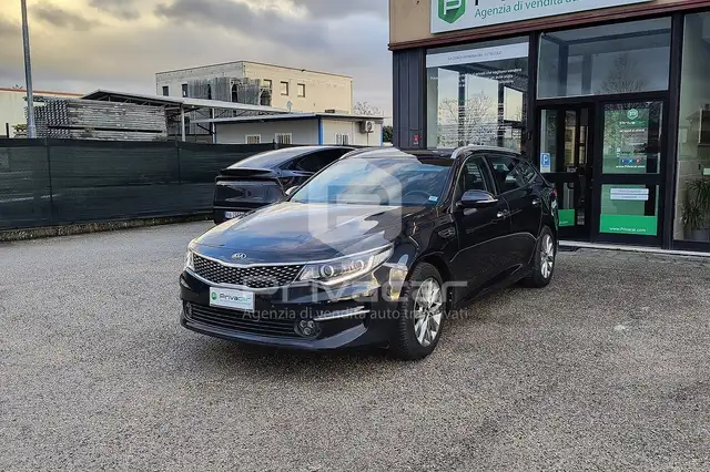 Kia Optima Optima 1.7 CRDi Stop&Go DCT7 Sportswagon Business Class