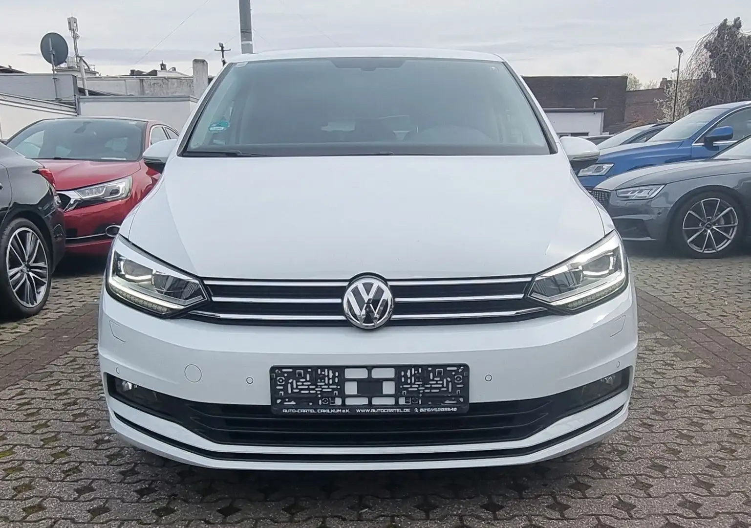 Volkswagen Touran Comfortline-KLIMA-AUTOMATIK-LED-EURO6- Weiß - 2