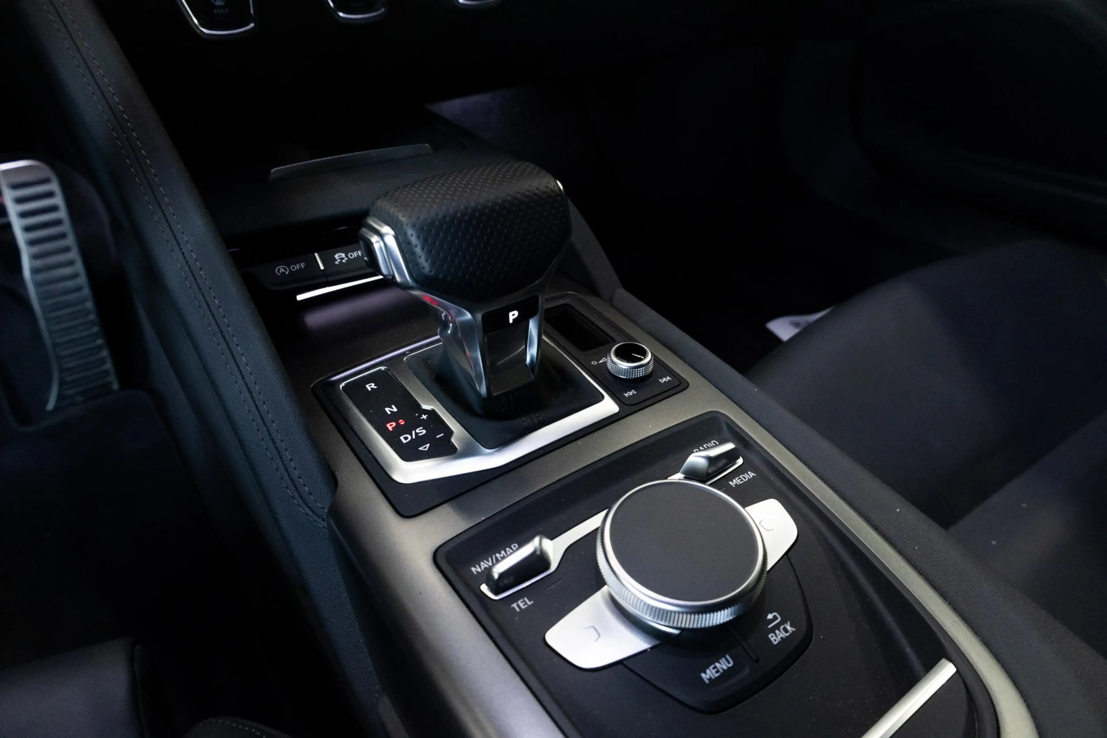 Audi R8 5.2 RWD | Nieuwstaat | 19 Inch | 13.161 Km | Camer — photo 10