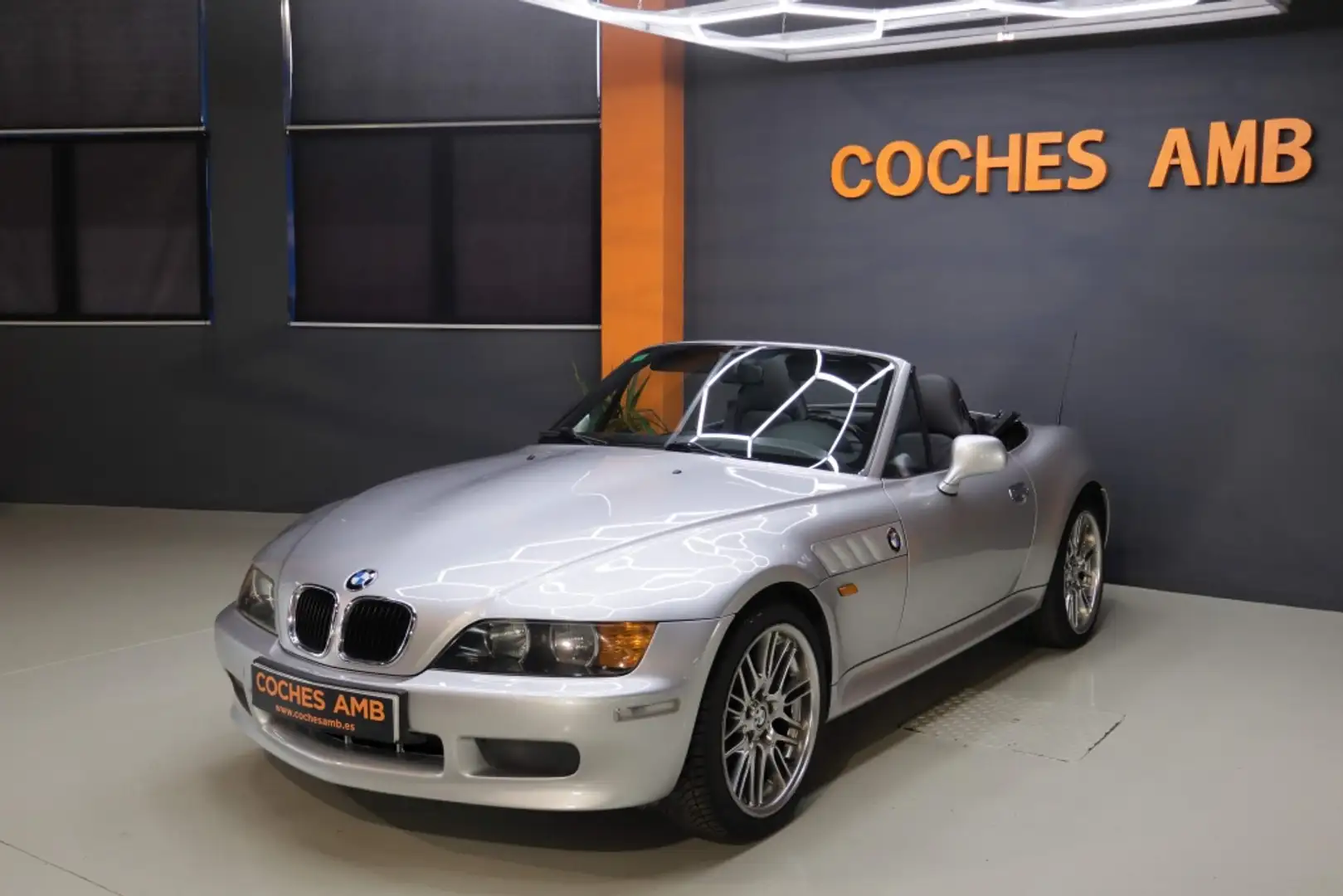 BMW Z3 1.9i Roadster Plateado - 2