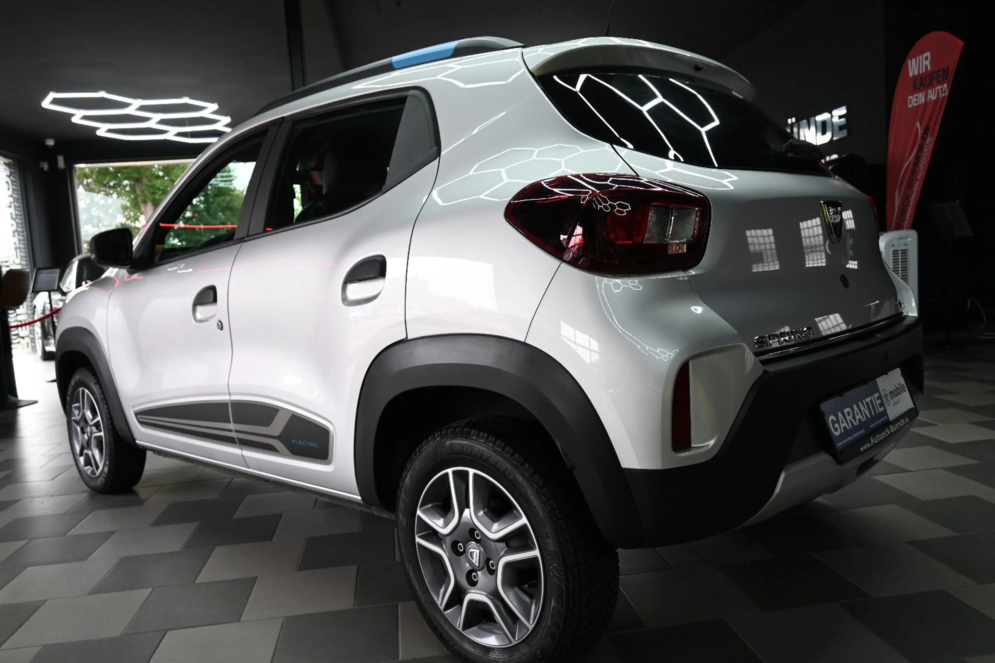 Dacia Spring Electric Comfort CCS/Garantie bis 2029 — photo 8