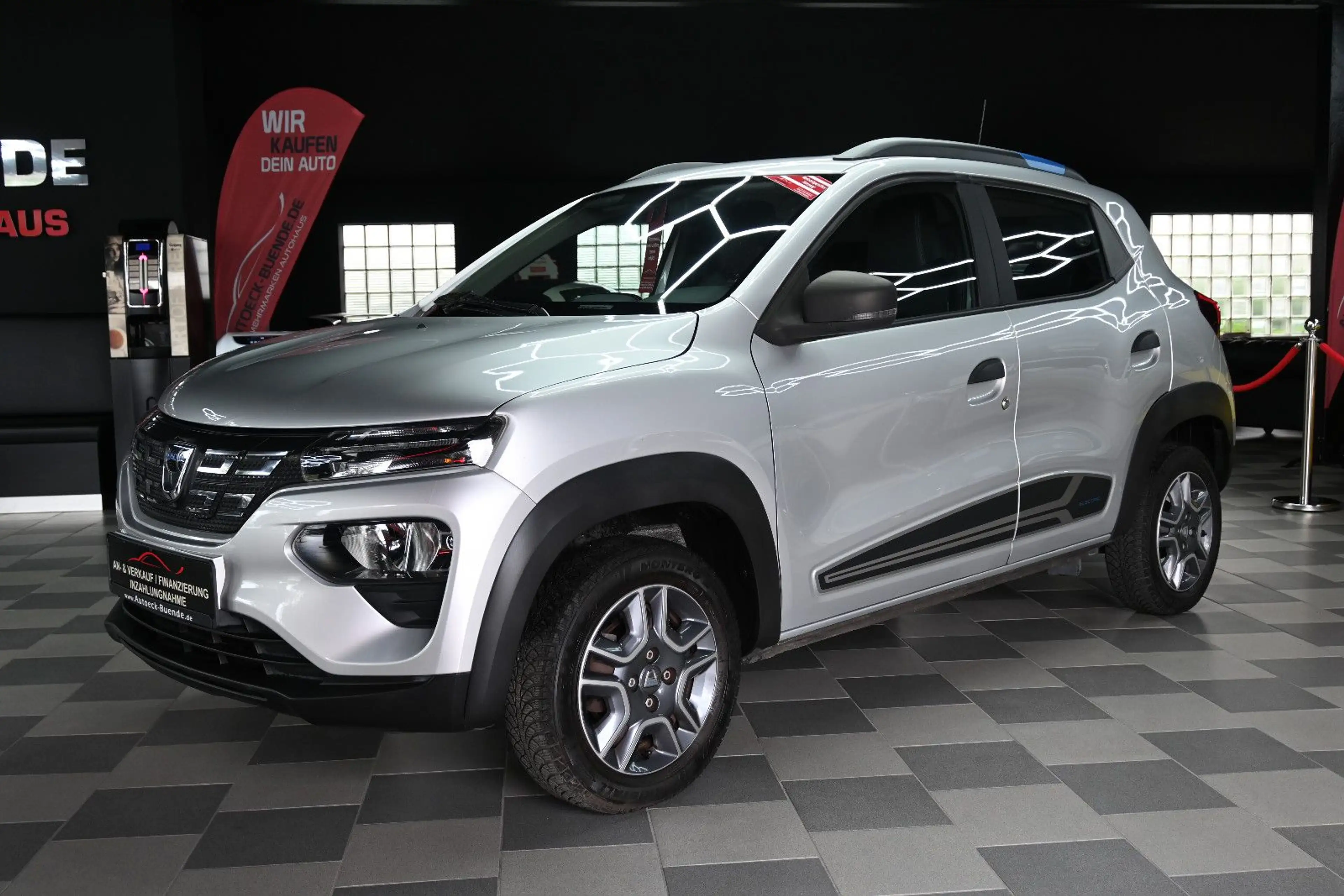 Dacia Spring Electric Comfort CCS/Garantie bis 2029 — photo 2