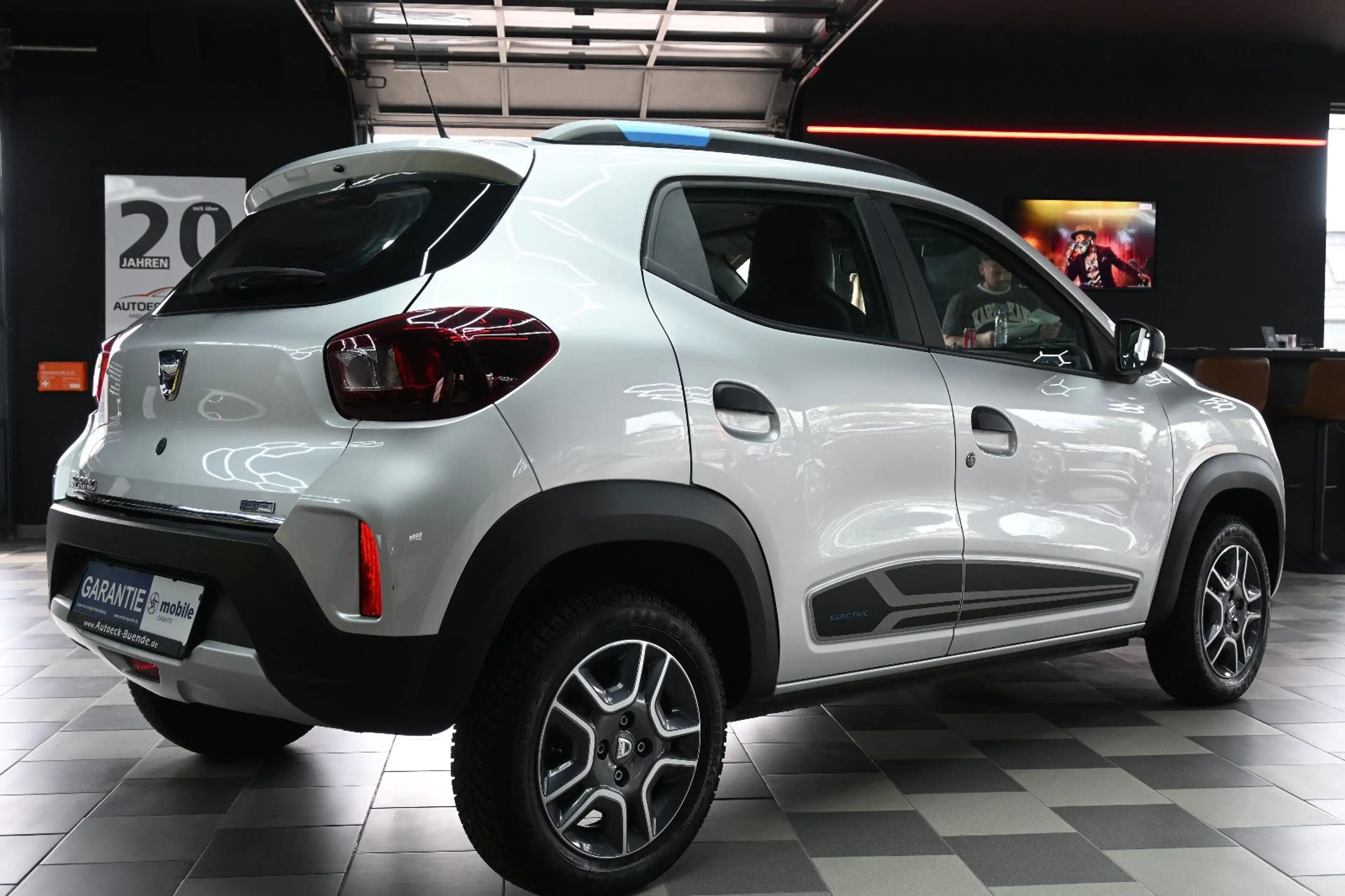 Dacia Spring Electric Comfort CCS/Garantie bis 2029 — photo 6