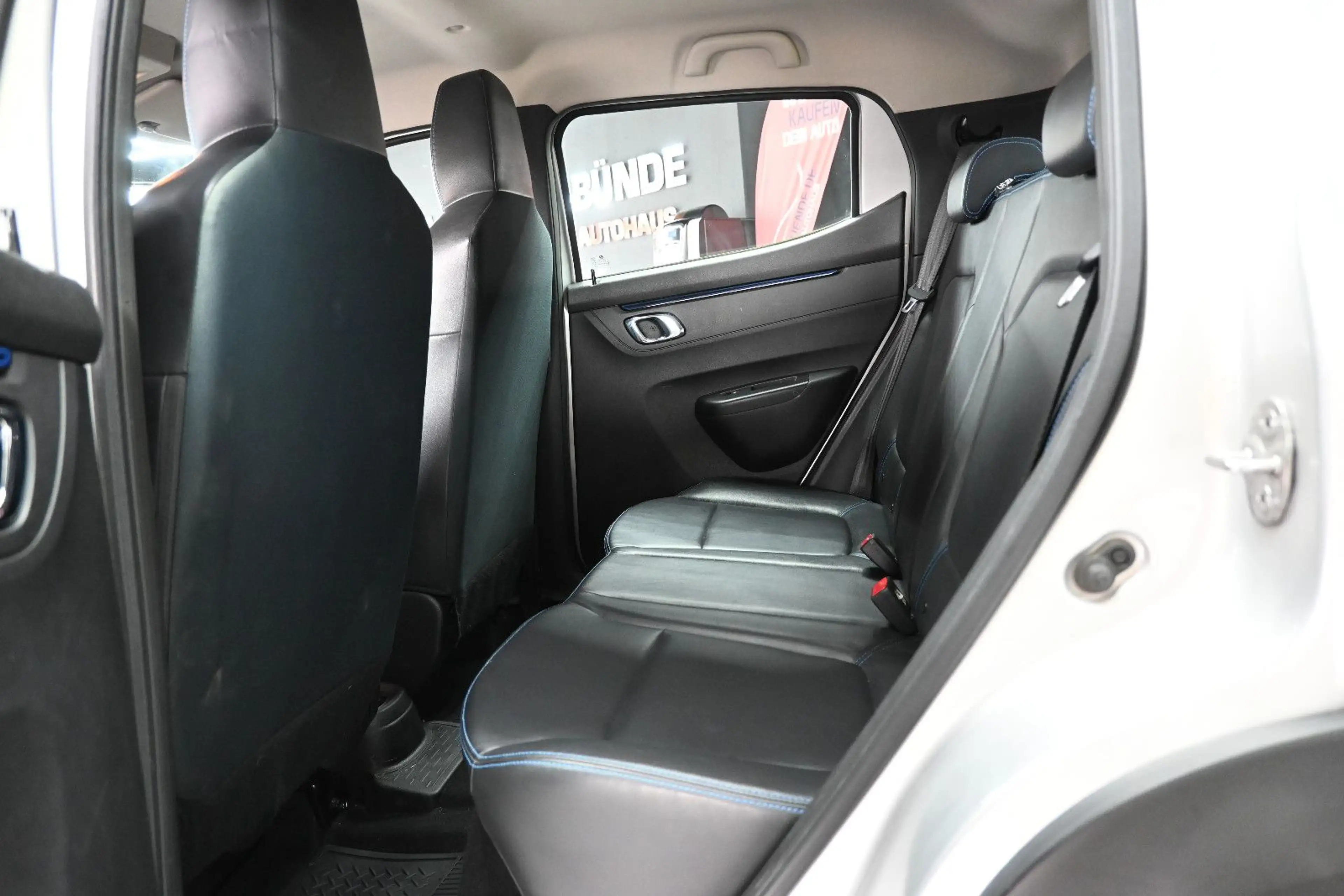 Dacia Spring Electric Comfort CCS/Garantie bis 2029 — photo 13