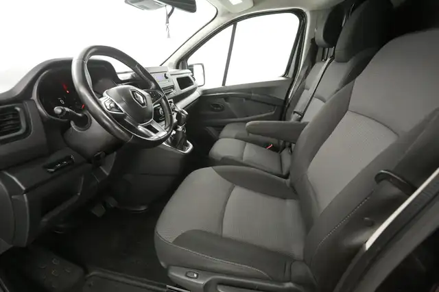 Renault Trafic view 24