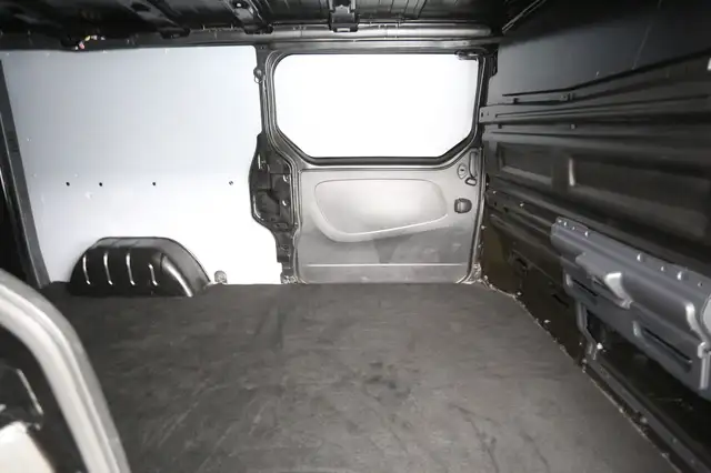 Renault Trafic view 27