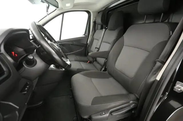 Renault Trafic view 10