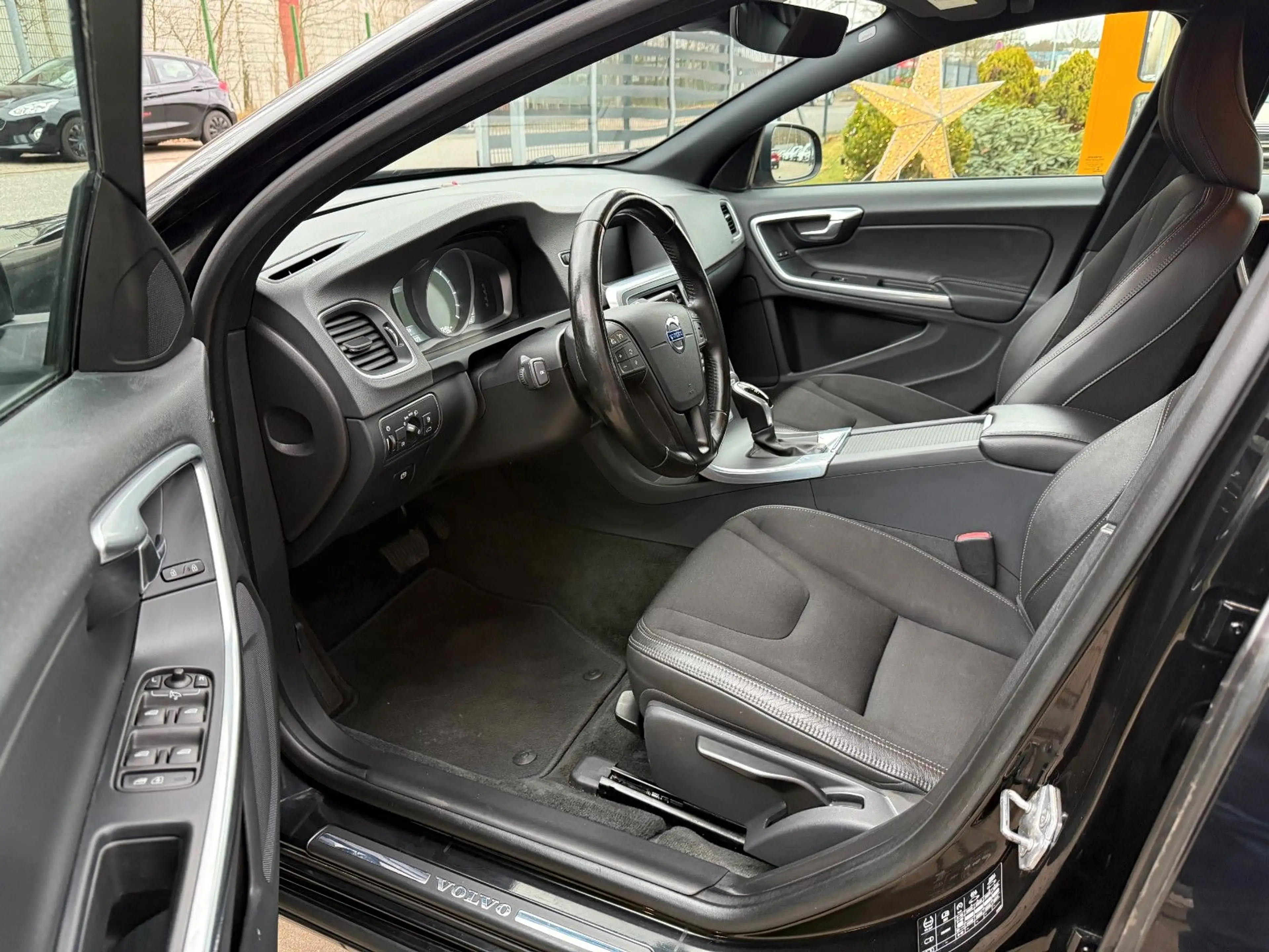 Volvo S60 Lim. Linje Business — photo 5