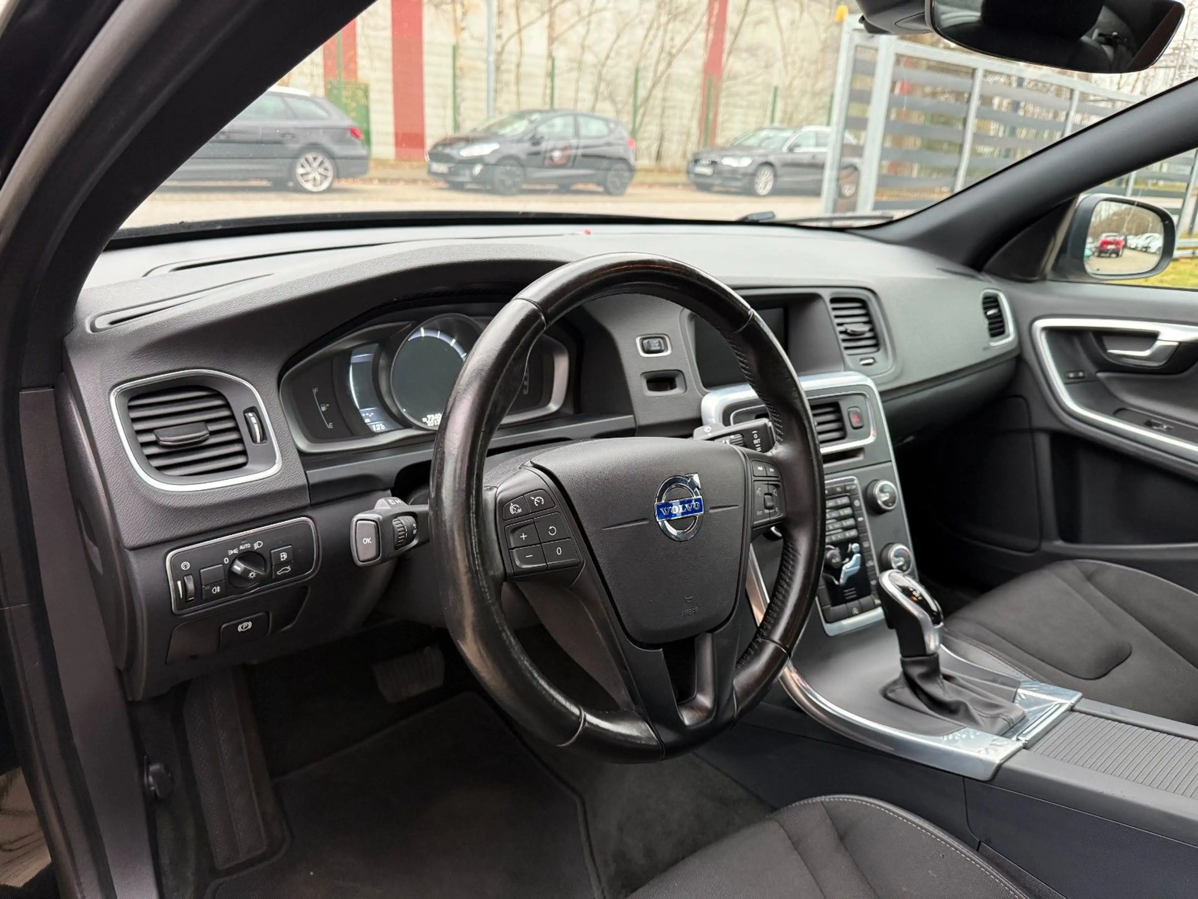 Volvo S60 Lim. Linje Business — photo 6