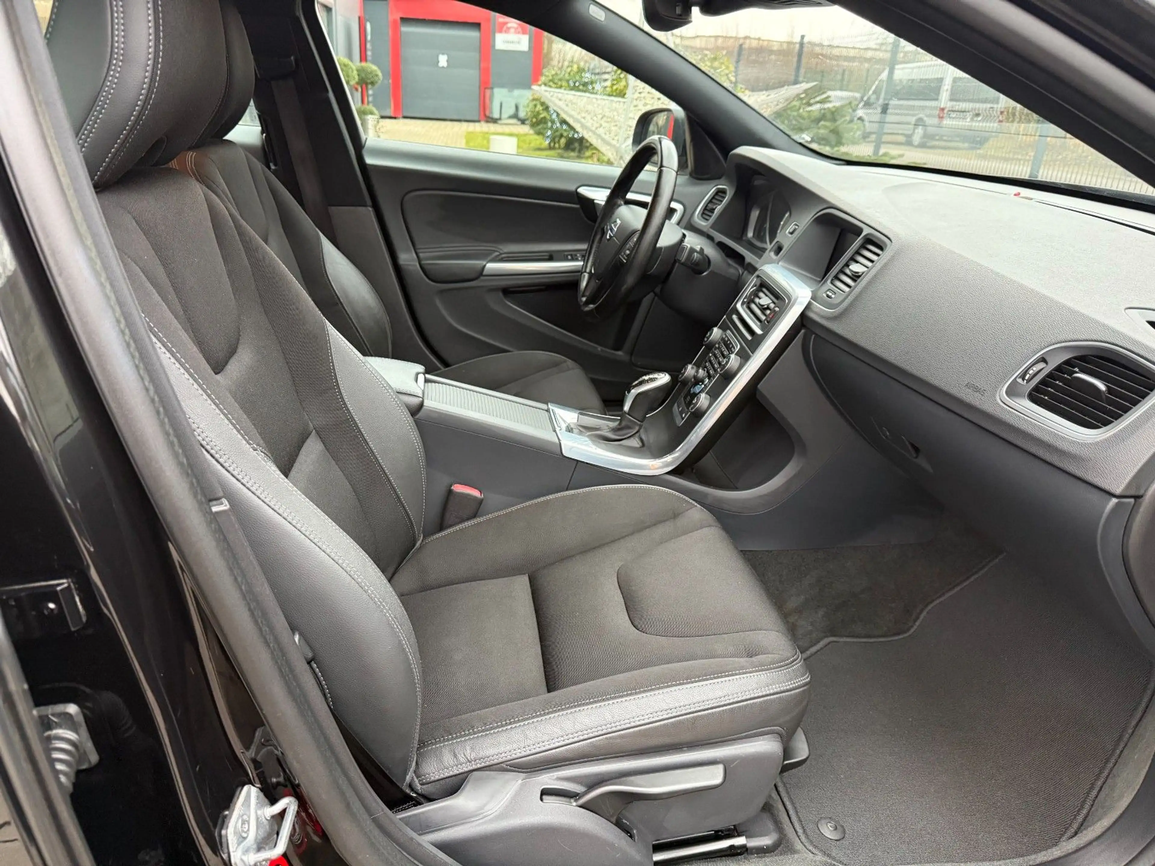 Volvo S60 Lim. Linje Business — photo 10