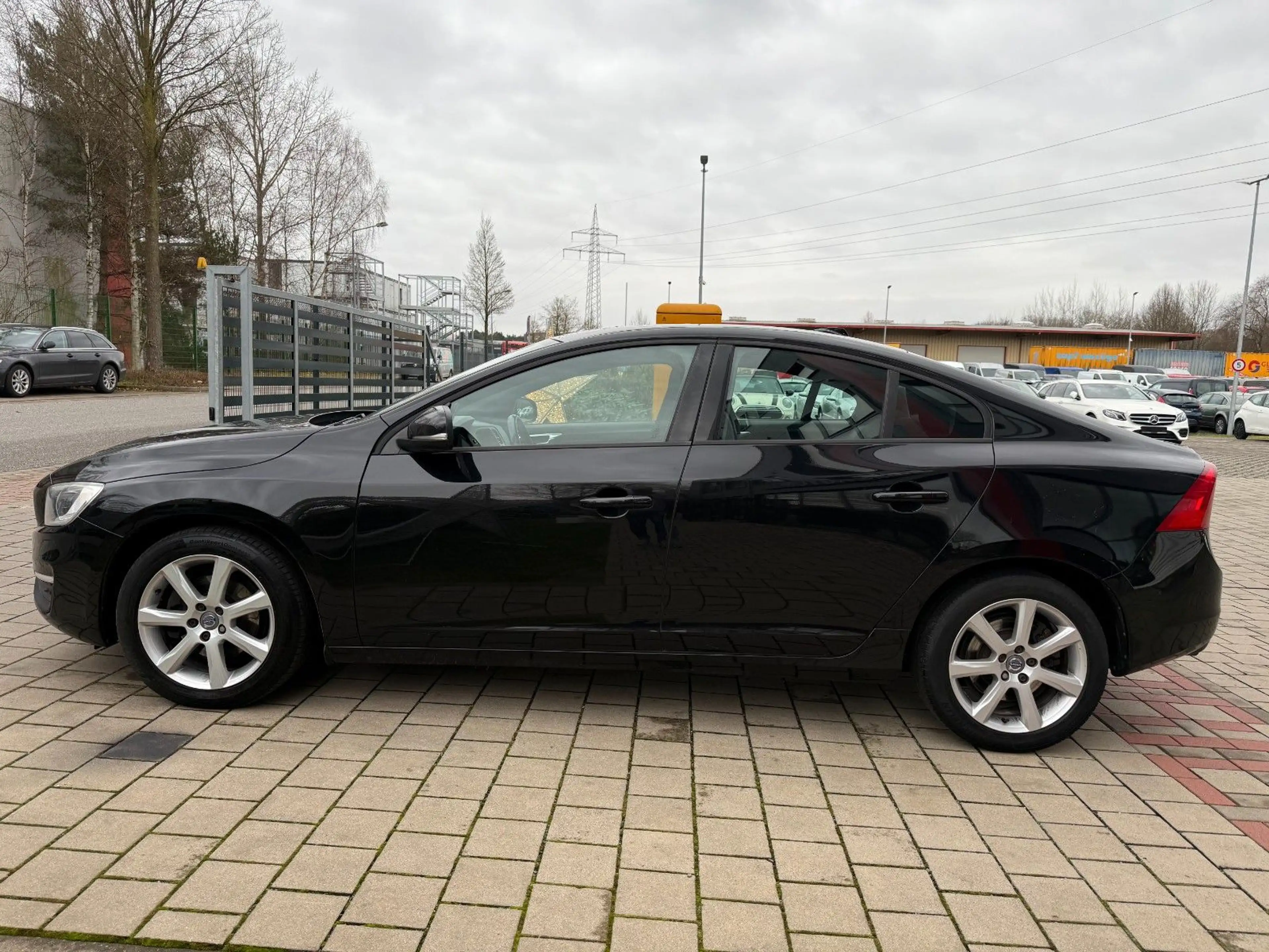 Volvo S60 Lim. Linje Business — photo 13