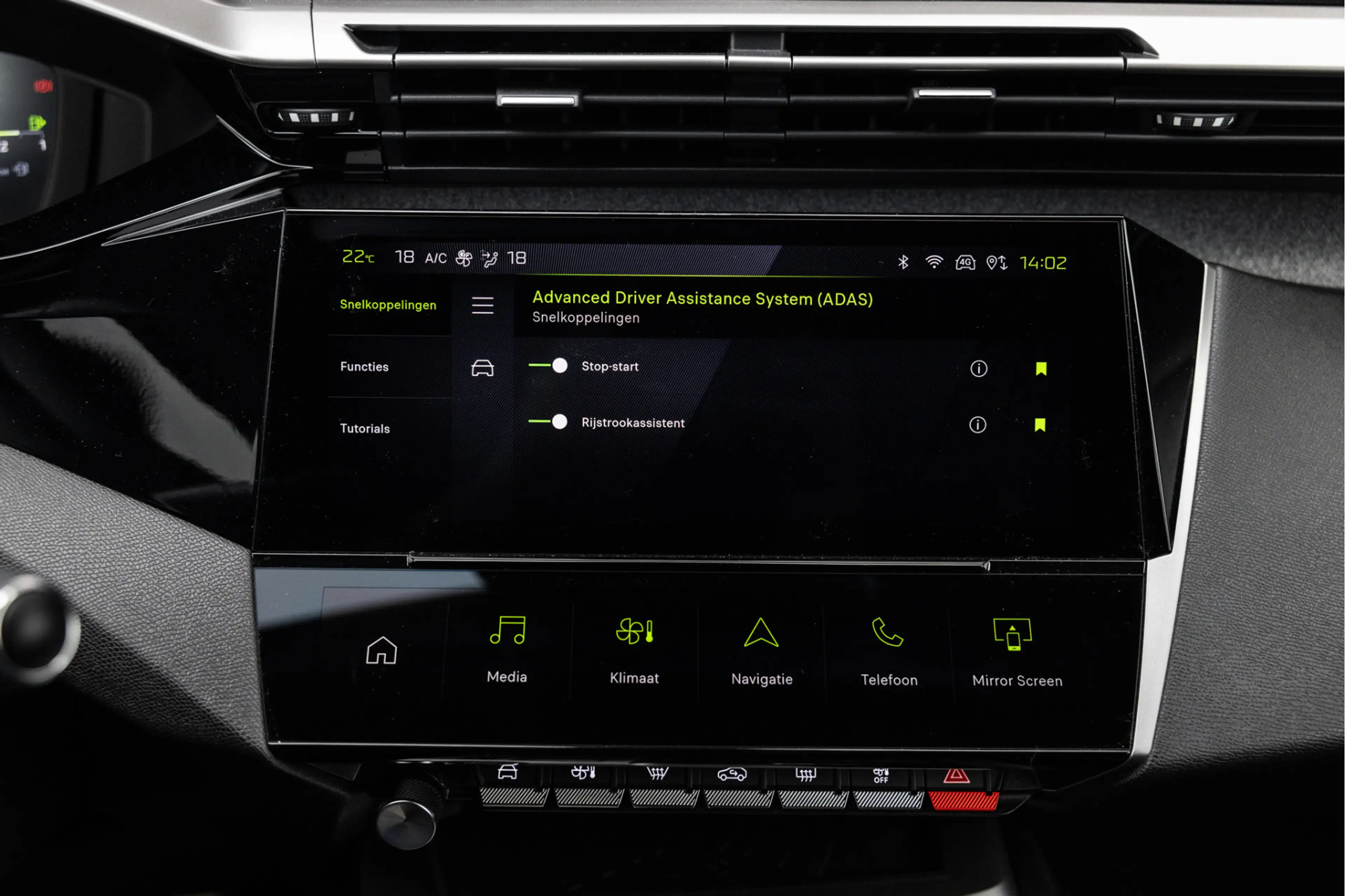 Peugeot 408 1.2 Hybrid 145 e-DCS6 Allure | Camera | 19" | ACC — photo 8