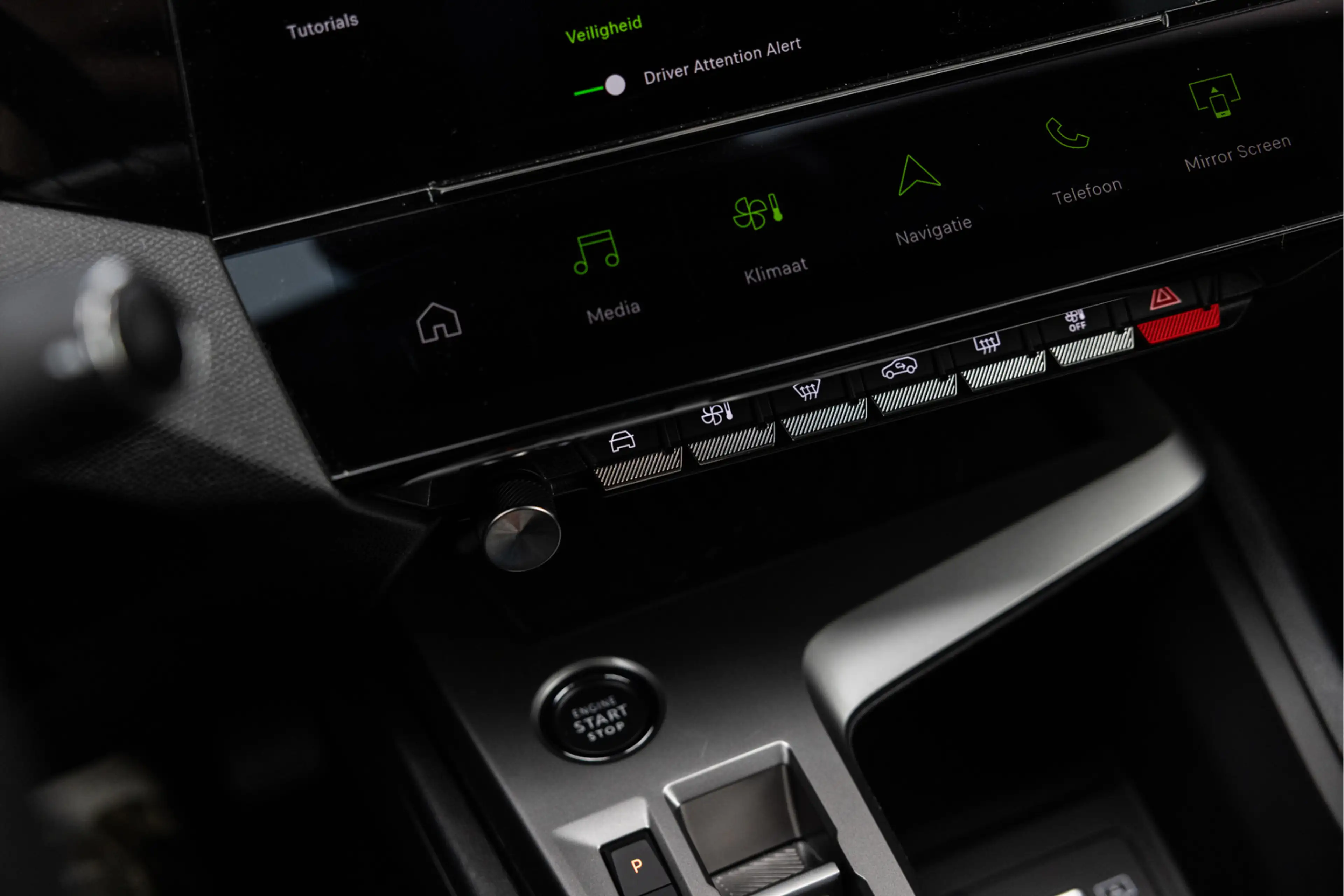 Peugeot 408 1.2 Hybrid 145 e-DCS6 Allure | Camera | 19" | ACC — photo 12