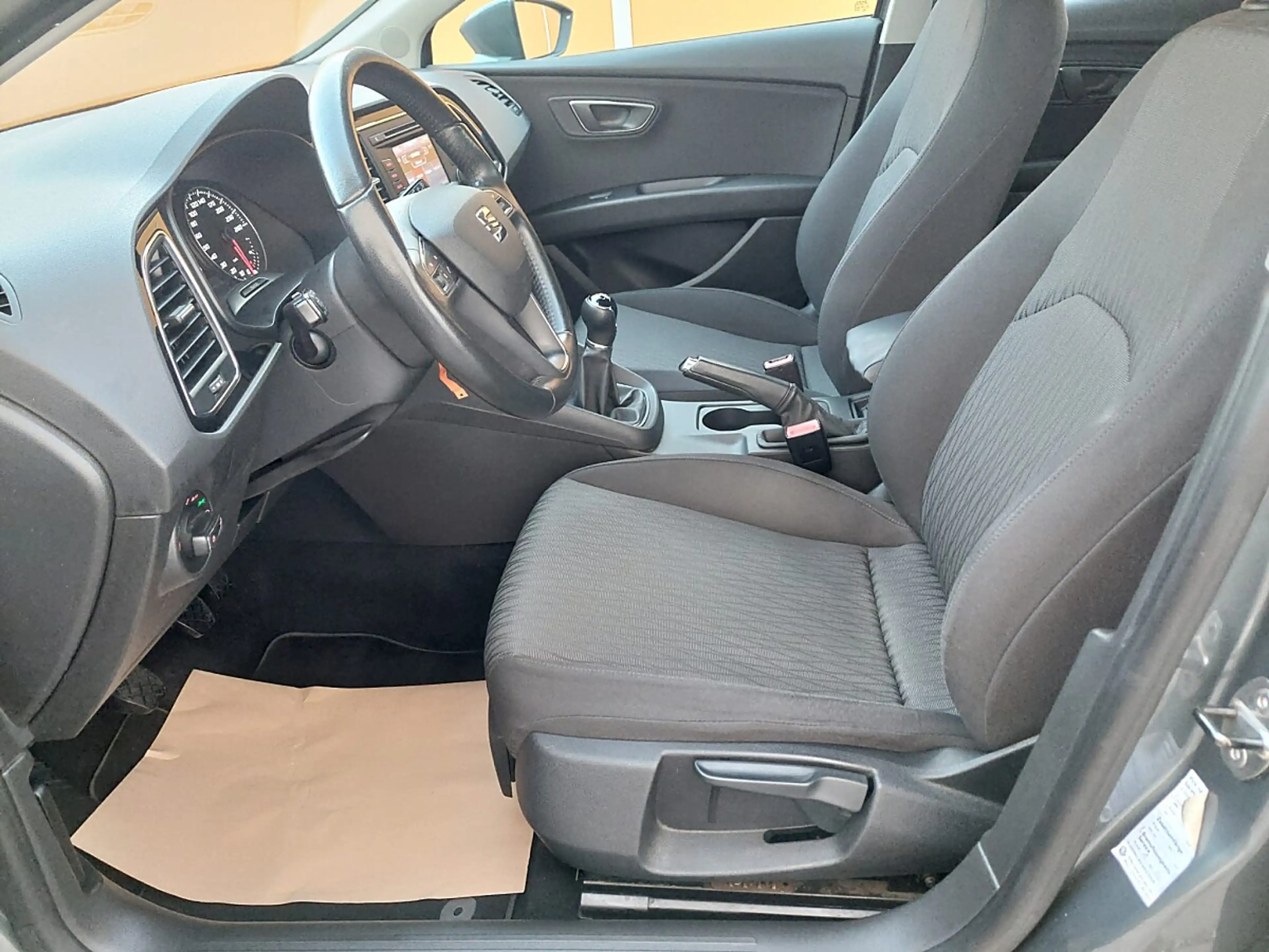 SEAT Leon Style 1,6 TDI CR Start-Stopp — photo 15