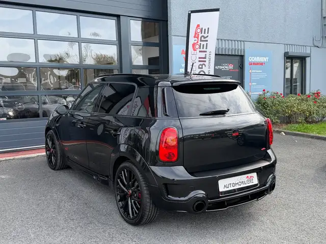 Mini Countryman view 4